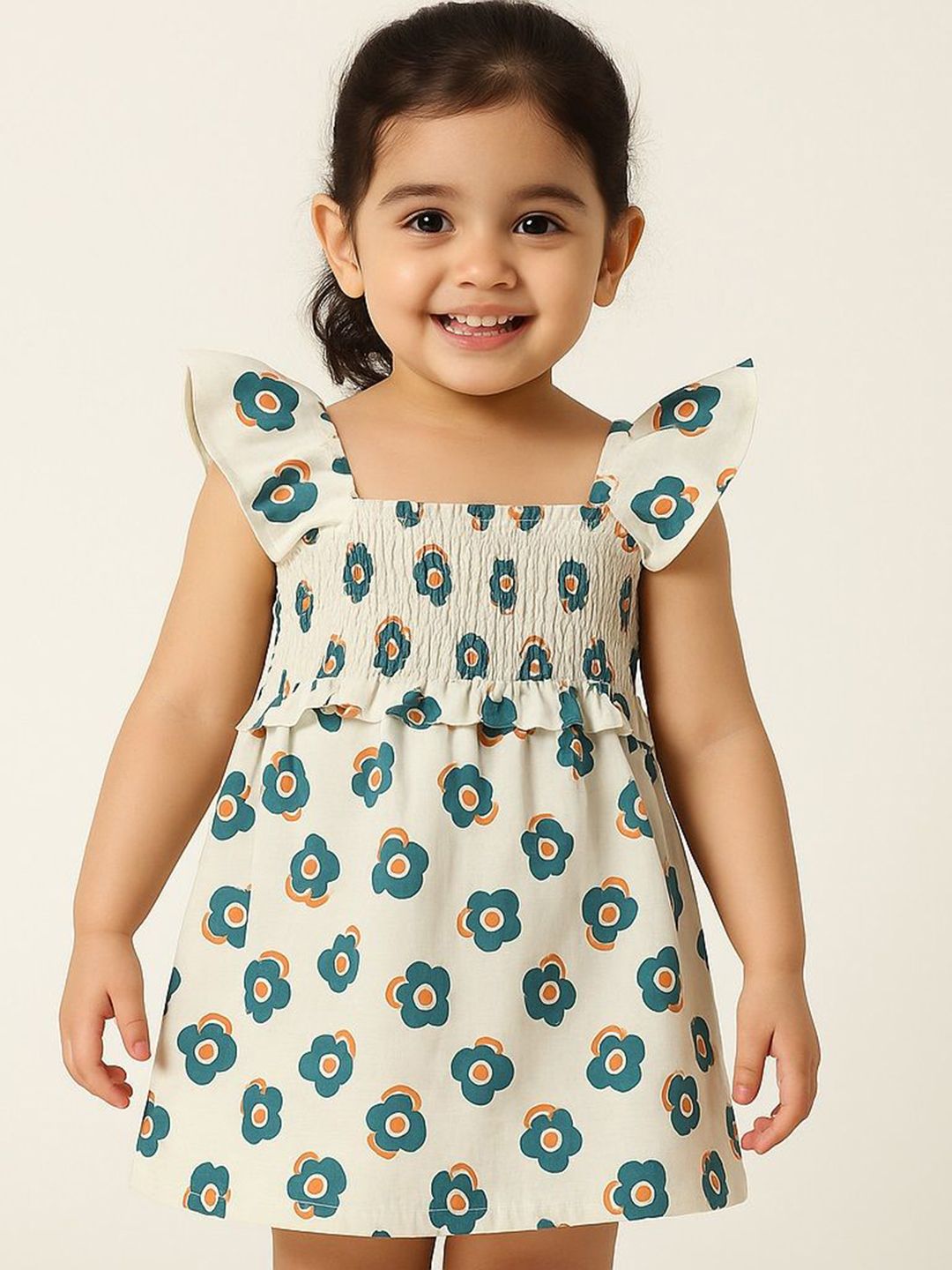 EARTHY TWEENS Girls Whimsical White Floral Printed Smocked Detail A-Line Dress-picture-28