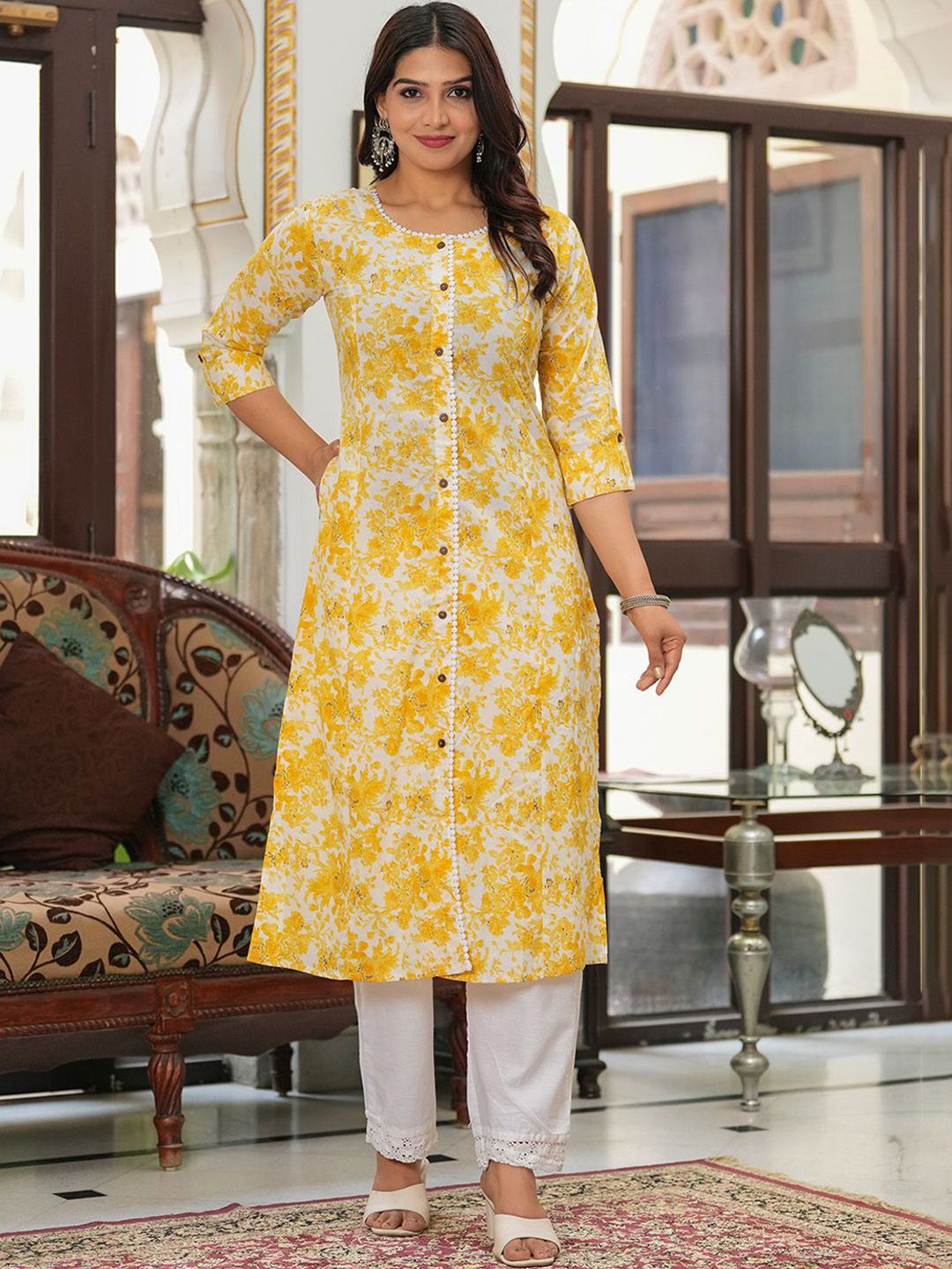 Pistaa Women Floral Print Regular Pure Cotton Kurta Sets