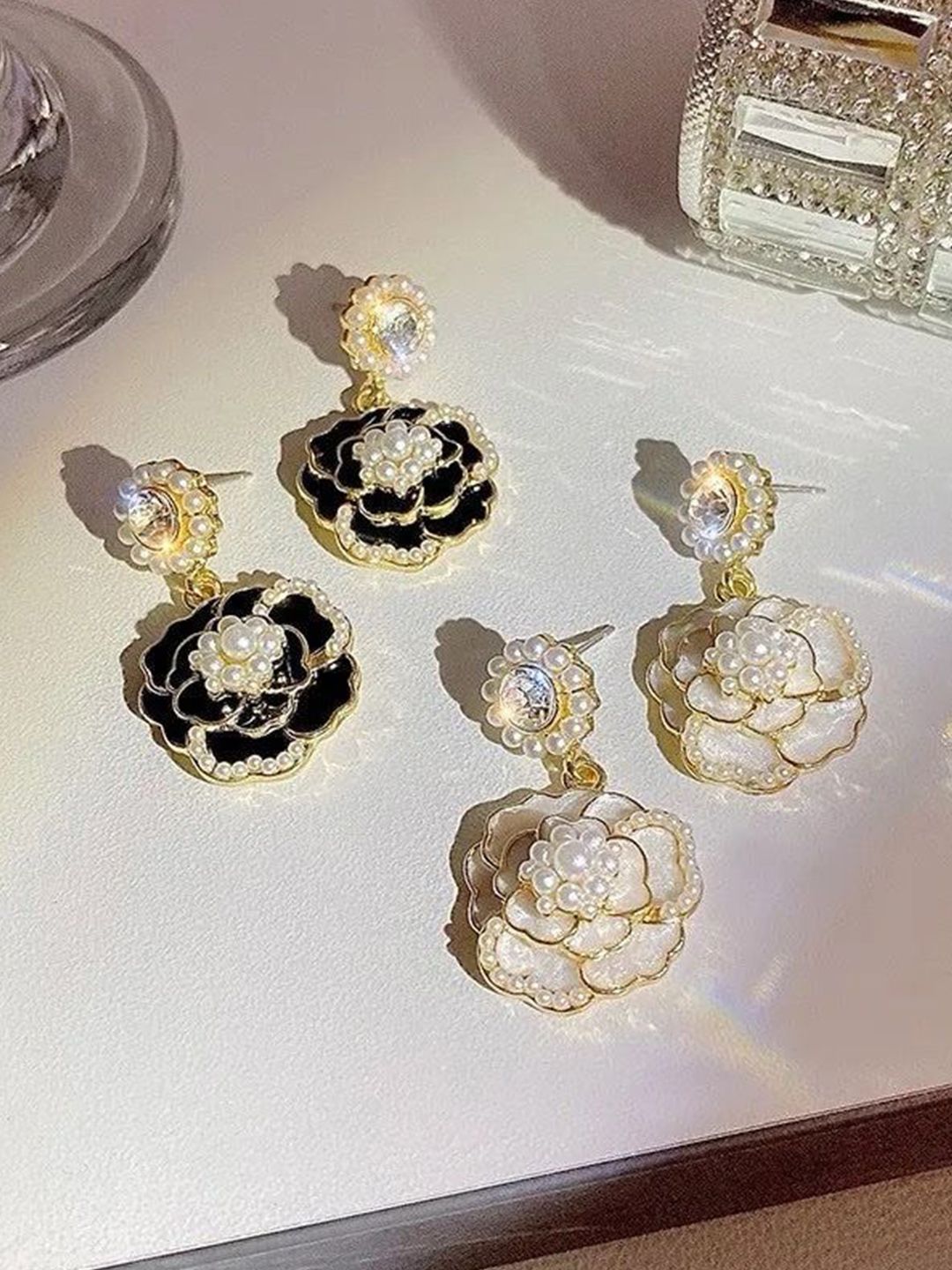 PASU FASHION Set of 2 Gold-Plated Artificial Stone Studded & Pearls Floral Drop Earrings-picture-13