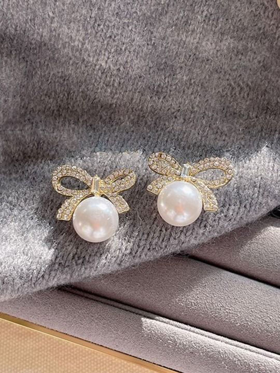 PASU FASHION Gold-Plated Artificial Stones And Pearls Studded Contemporary Shaped Studs-picture-31