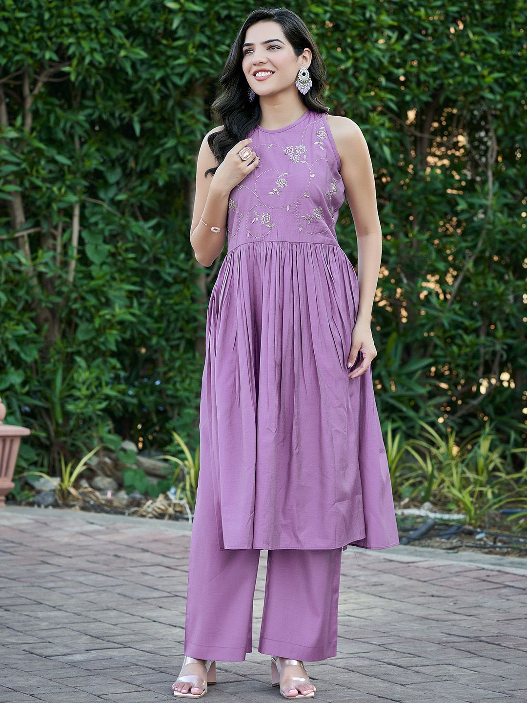 MOJILAA Women Ethnic Motifs Embroidered Regular Sequinned Kurta with Palazzos