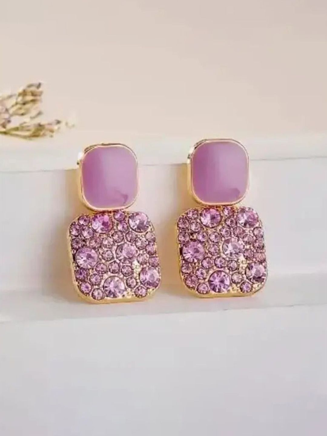 PASU FASHION Korean Gold-Plated Shaped Artificial Stone Studded Square Drop Earrings-picture-37