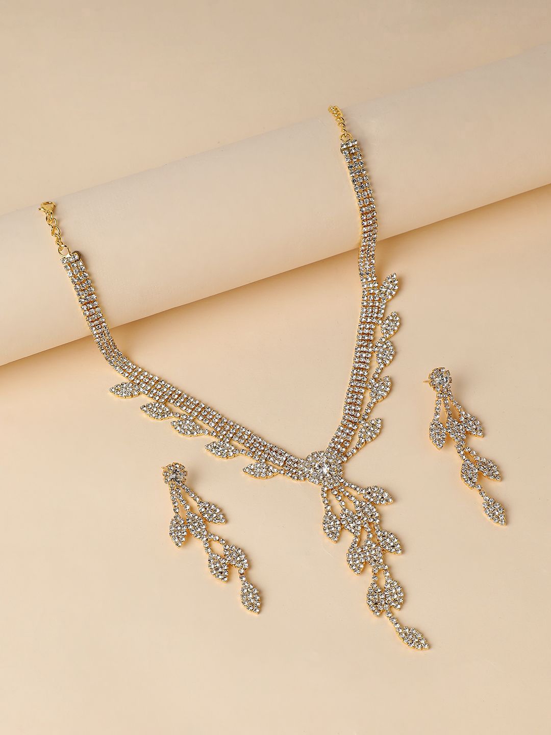 SOHI Silver Plated Designer Party Necklace-picture-30