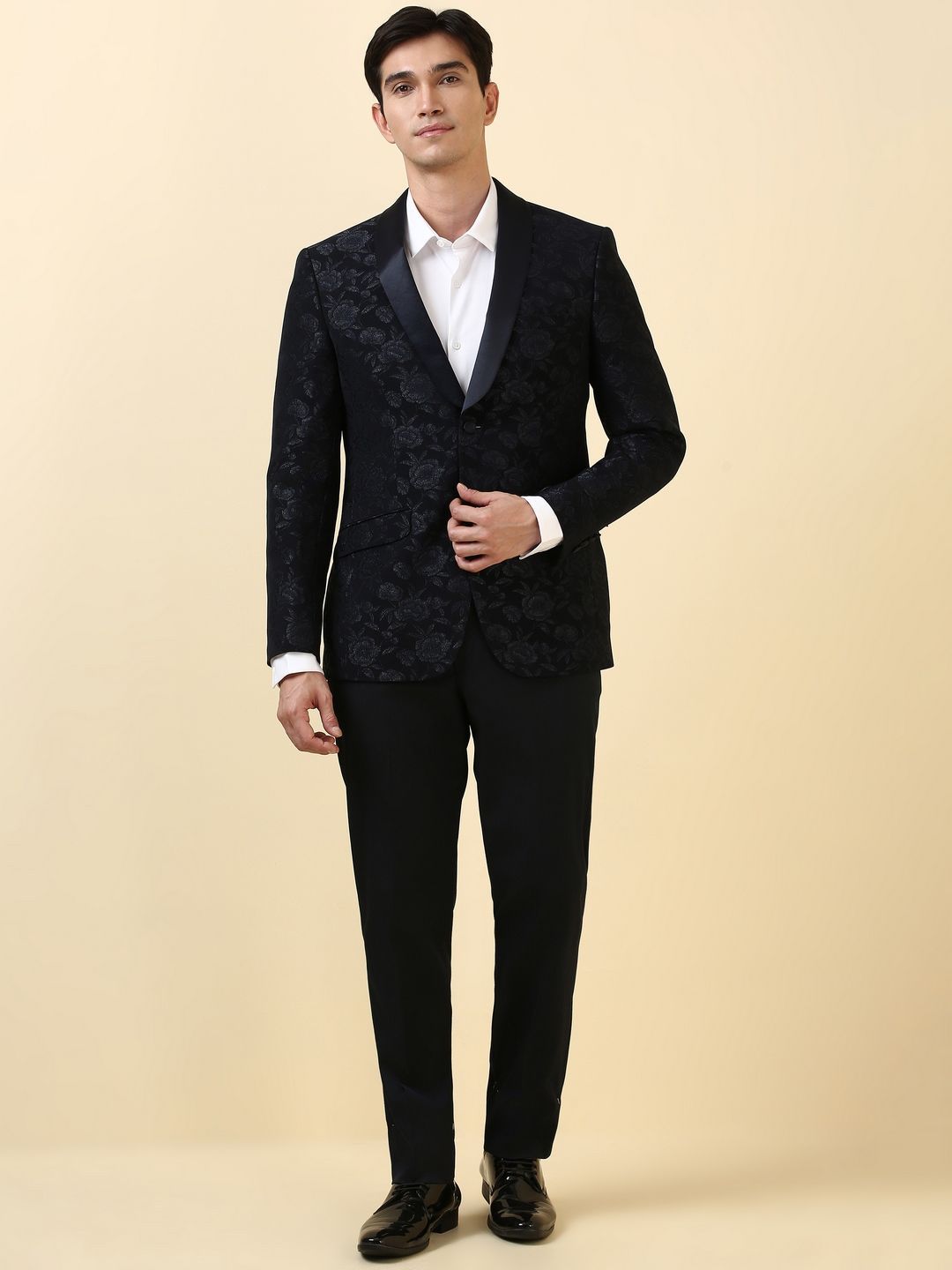 Allen Solly Printed Slim Fit Single Breasted Two Piece Suit-picture-23