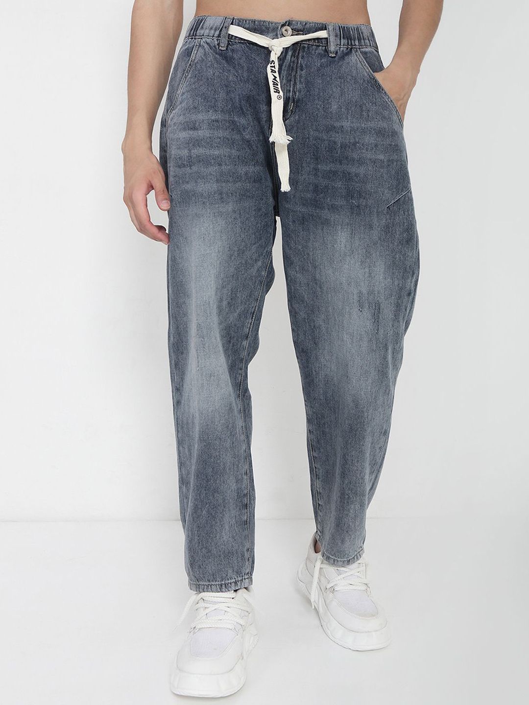 SHOWOFF Men Comfort Low-Rise Light Fade Acid Wash Jeans-picture-41