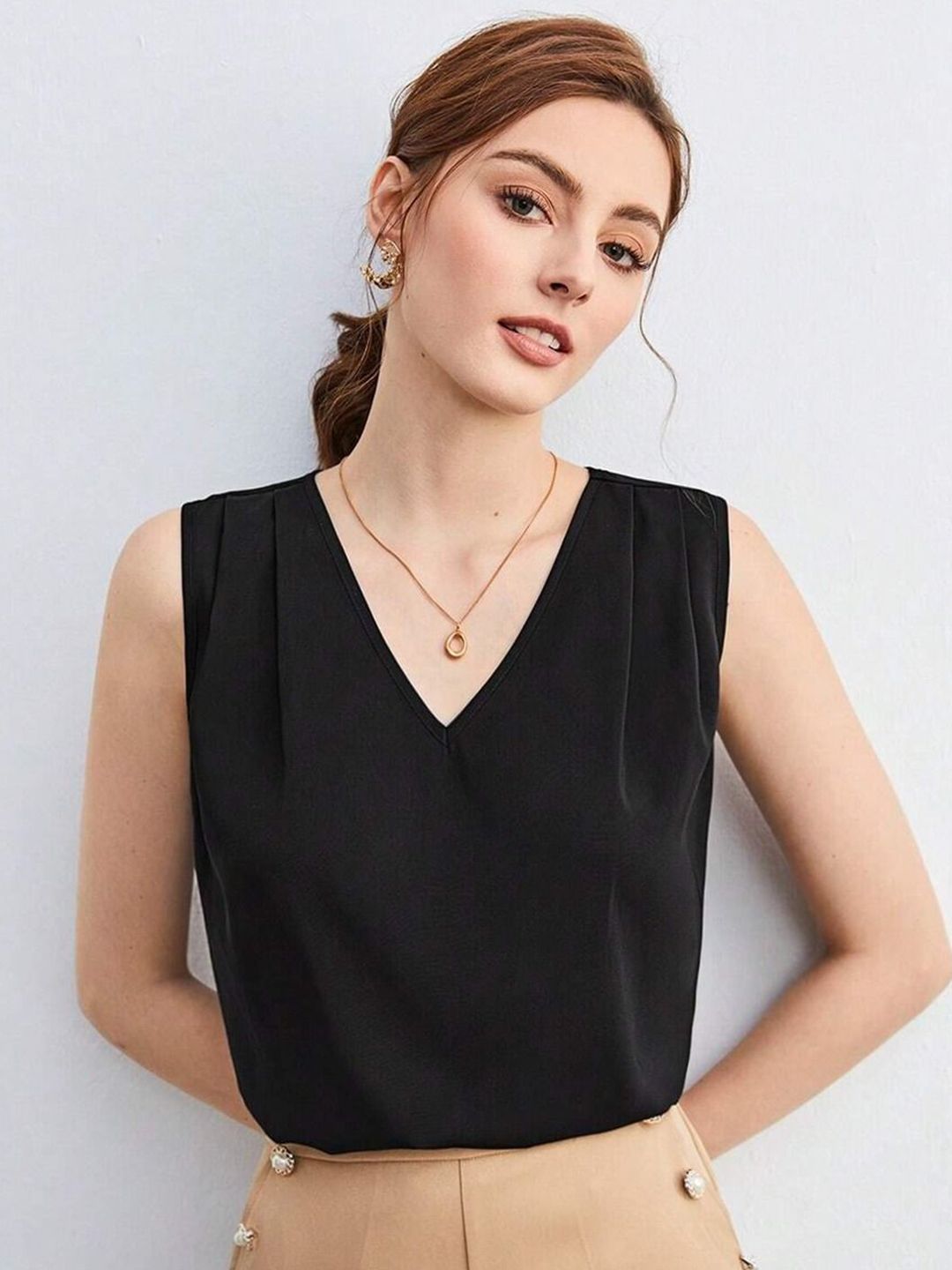 Stylecast X Kotty Solid V-Neck Top-picture-48