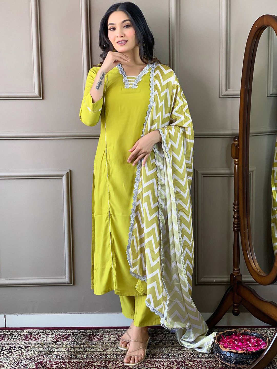 DHRUVIL IMPEX Embroidered Beads & Stones Straight Kurta With Trousers & Dupatta