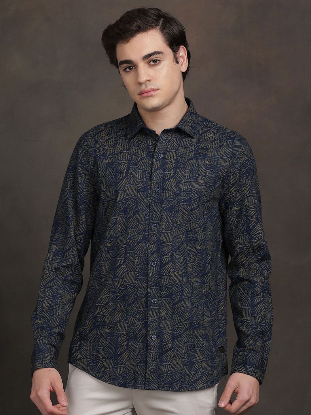 Turtle Men Relaxed Slim Fit Abstract Printed Spread Collar Cotton Casual Shirt-picture-21