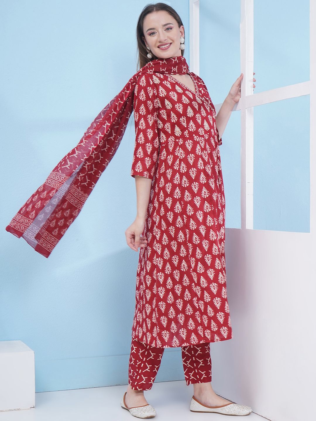 LABEL KASHI Women Ethnic Motifs Printed Cotton Kurta with Trousers & Dupatta