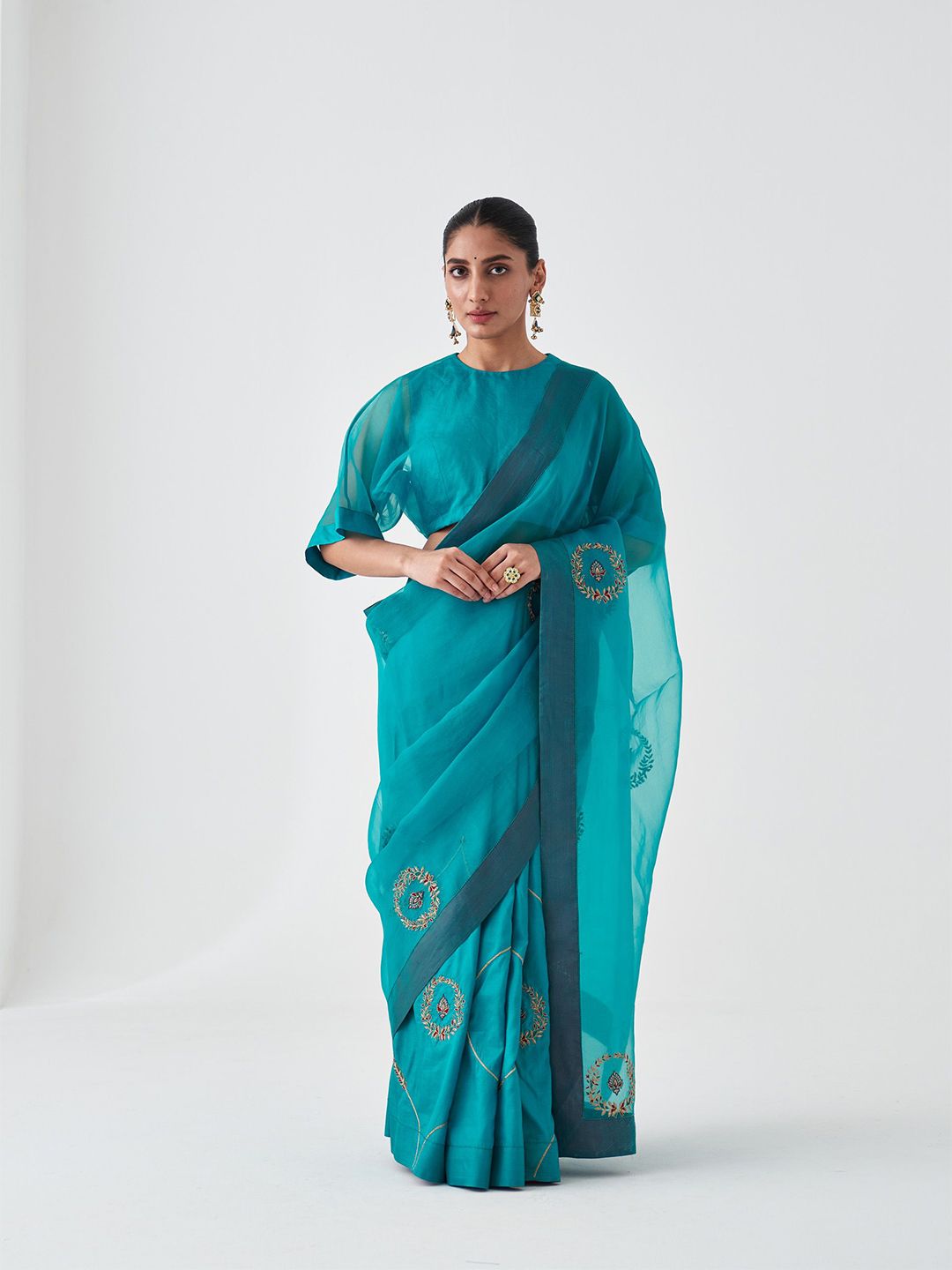 JANKI INDIA Floral Embroidered Organza Saree With Stitched Petticoat-picture-23