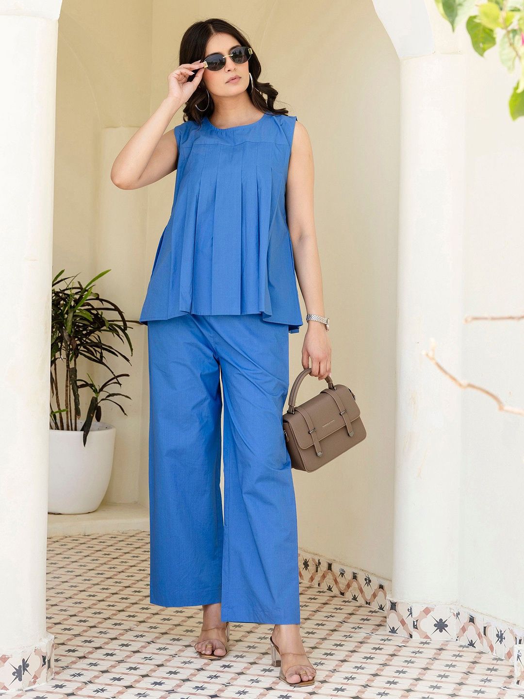 GULABOSITABO Women Solid Round Cotton Top-picture-11
