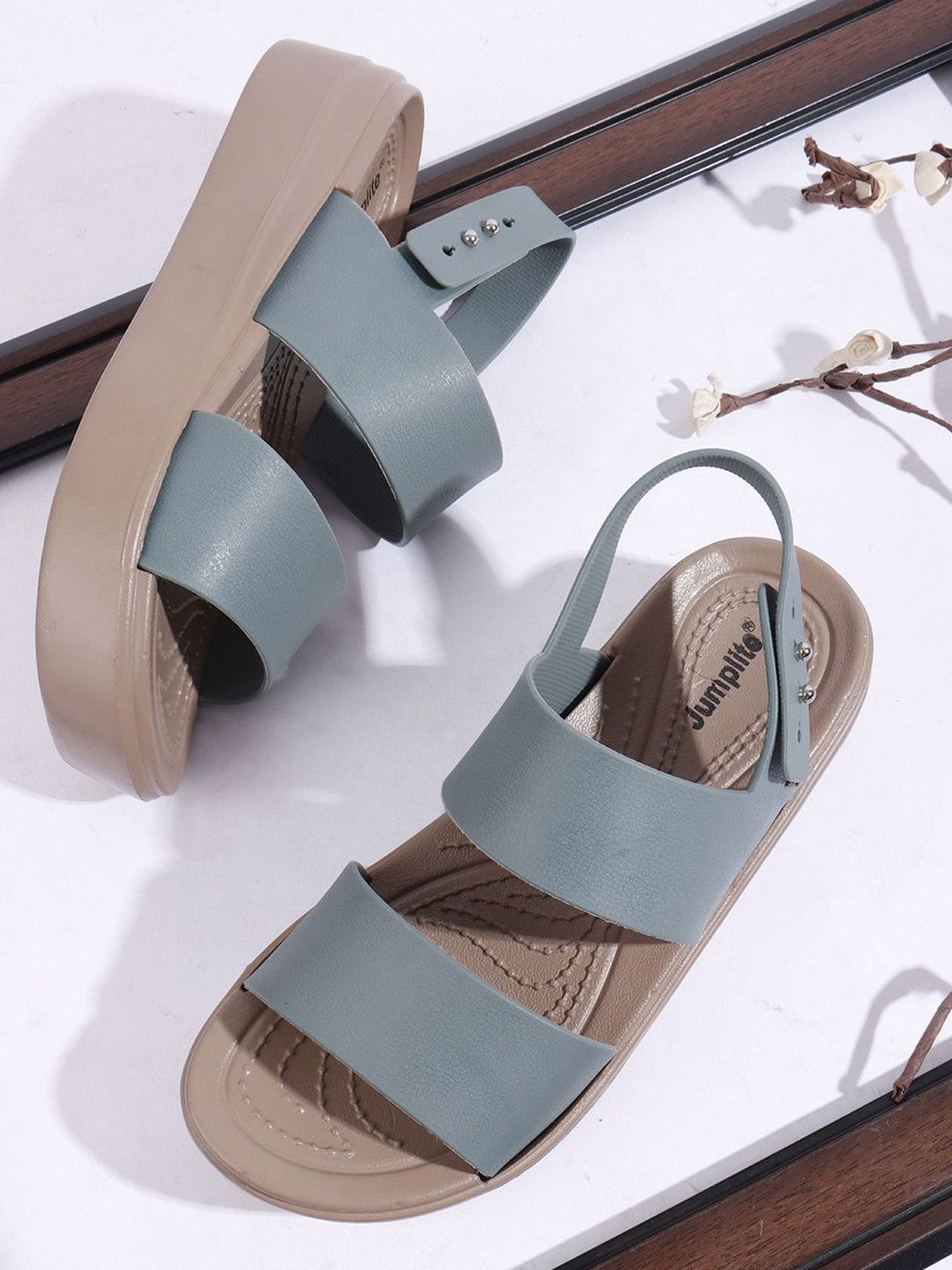JUMPLITE Women Textured Flatform Heels-picture-32