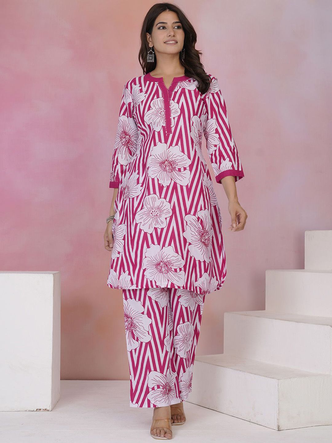 Meena Bazaar Floral Printed Mandarin Collar Sequinned Cotton A-Line Kurta With Trouser