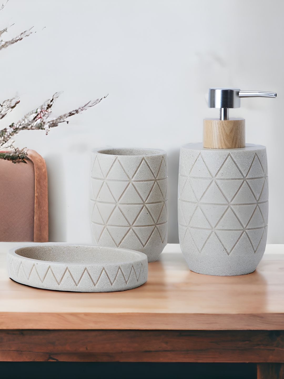 WAABI - SAABI Cream 3 Pieces Textured Bath Accessories Set-picture-54