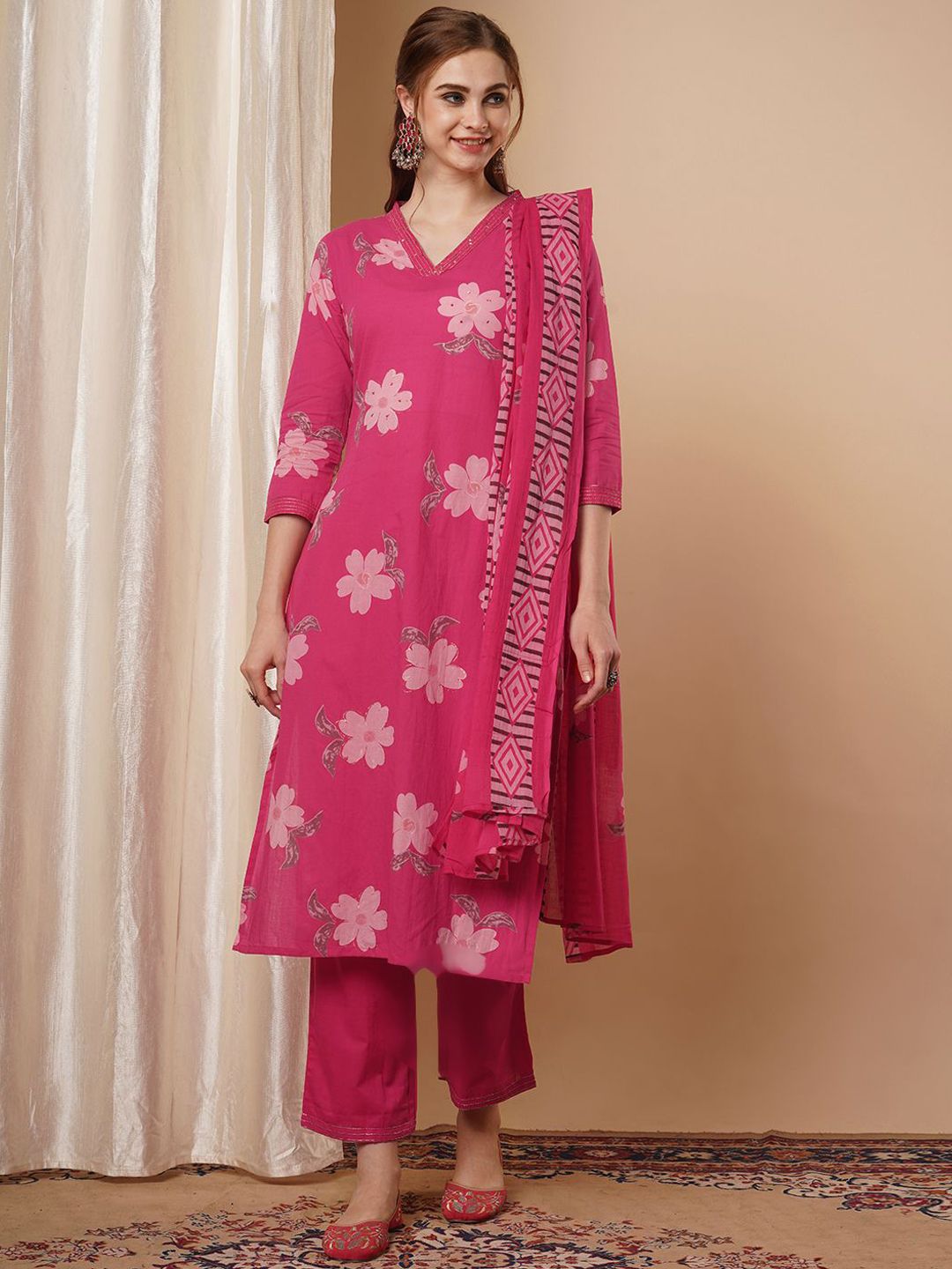 FASHOR Floral Printed V-Neck Sequinned Pure Cotton Kurta With Trousers And Dupatta
