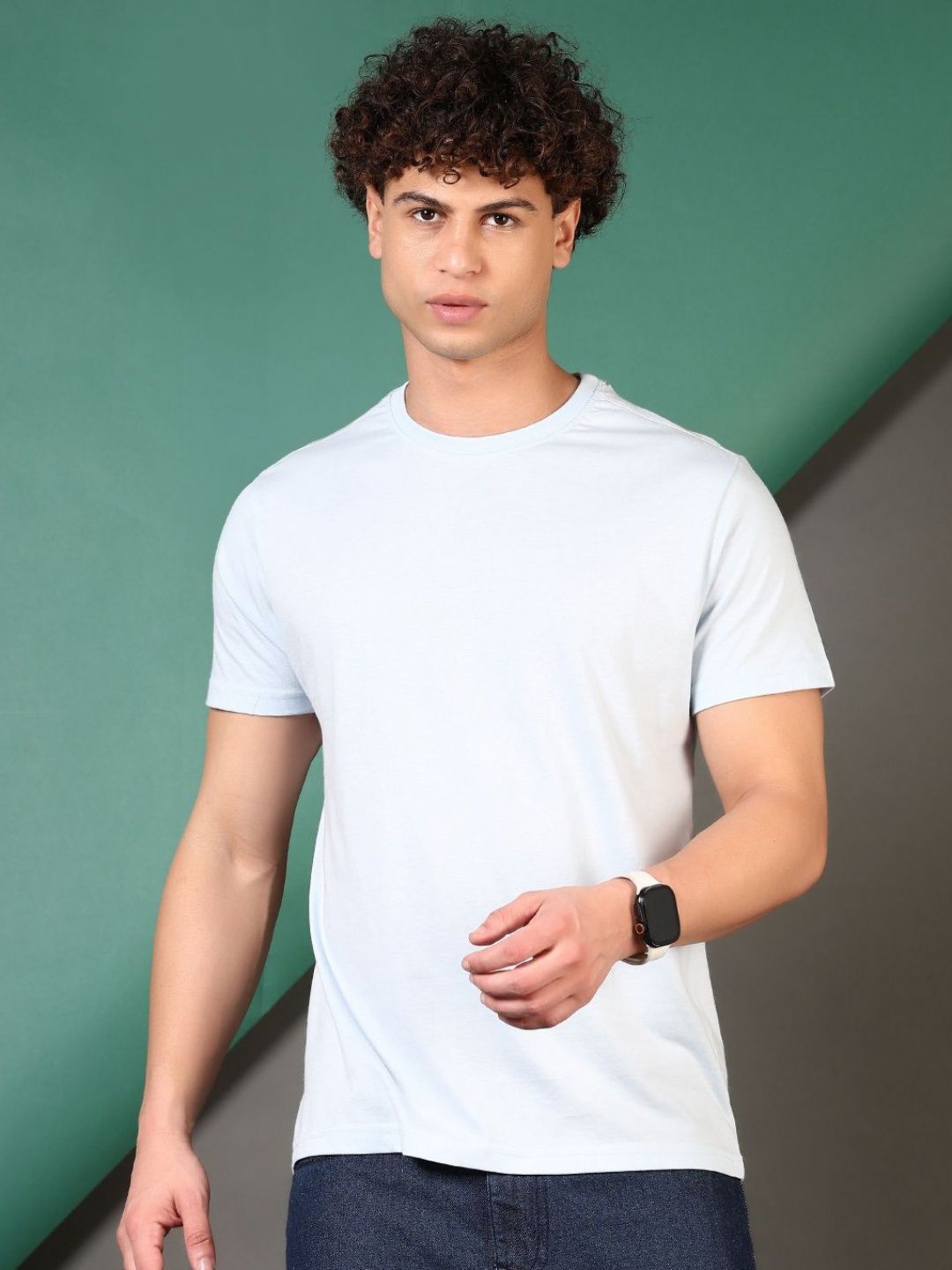 LIMEROAD Men Typography Printed Pockets T-shirt-picture-17