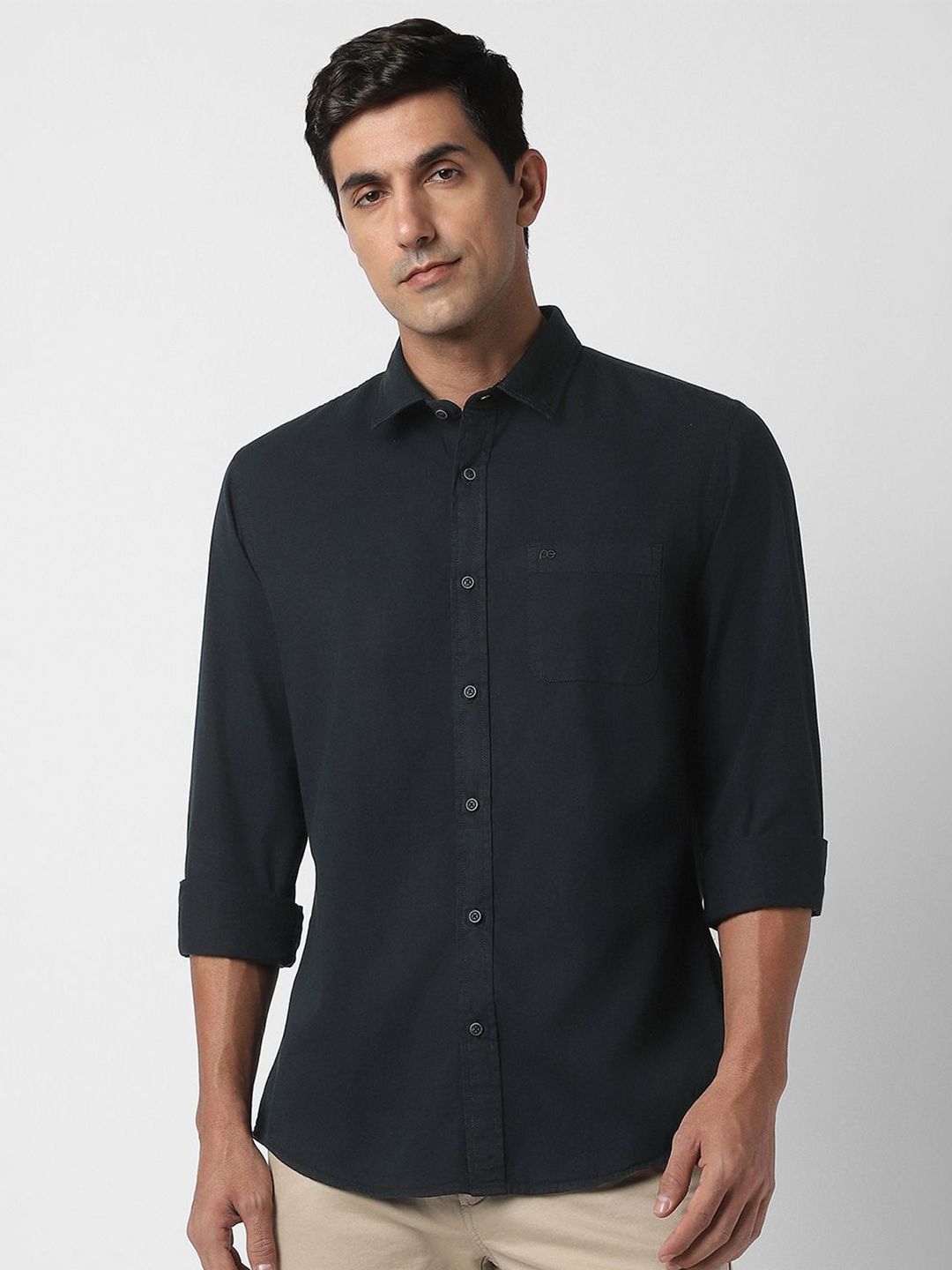 Peter England Casuals Men Solid Spread Collar Cotton Casual Shirt-picture-25