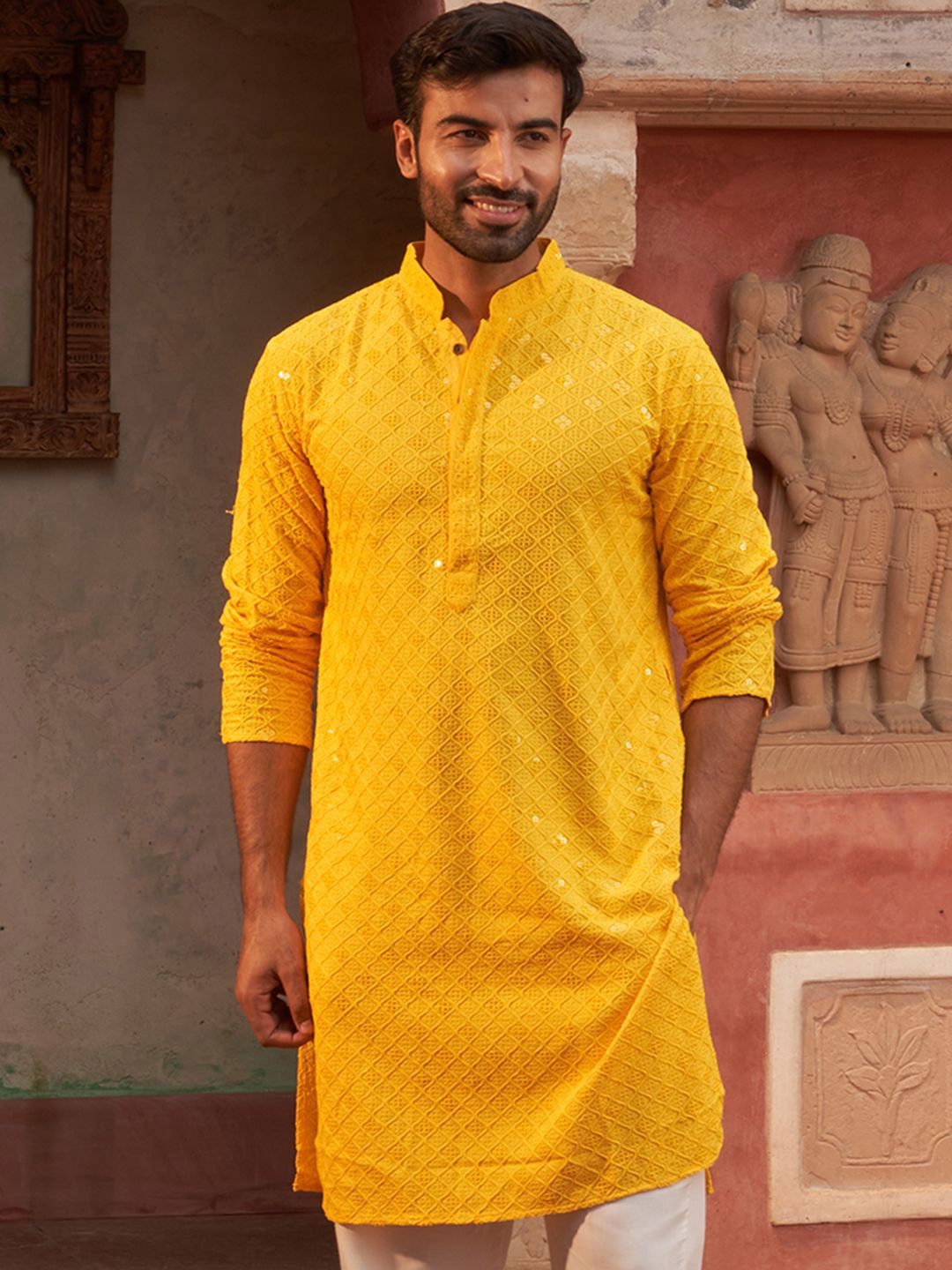 Jompers Men Floral Embroidered Sequinned Floral Kurta-image-21