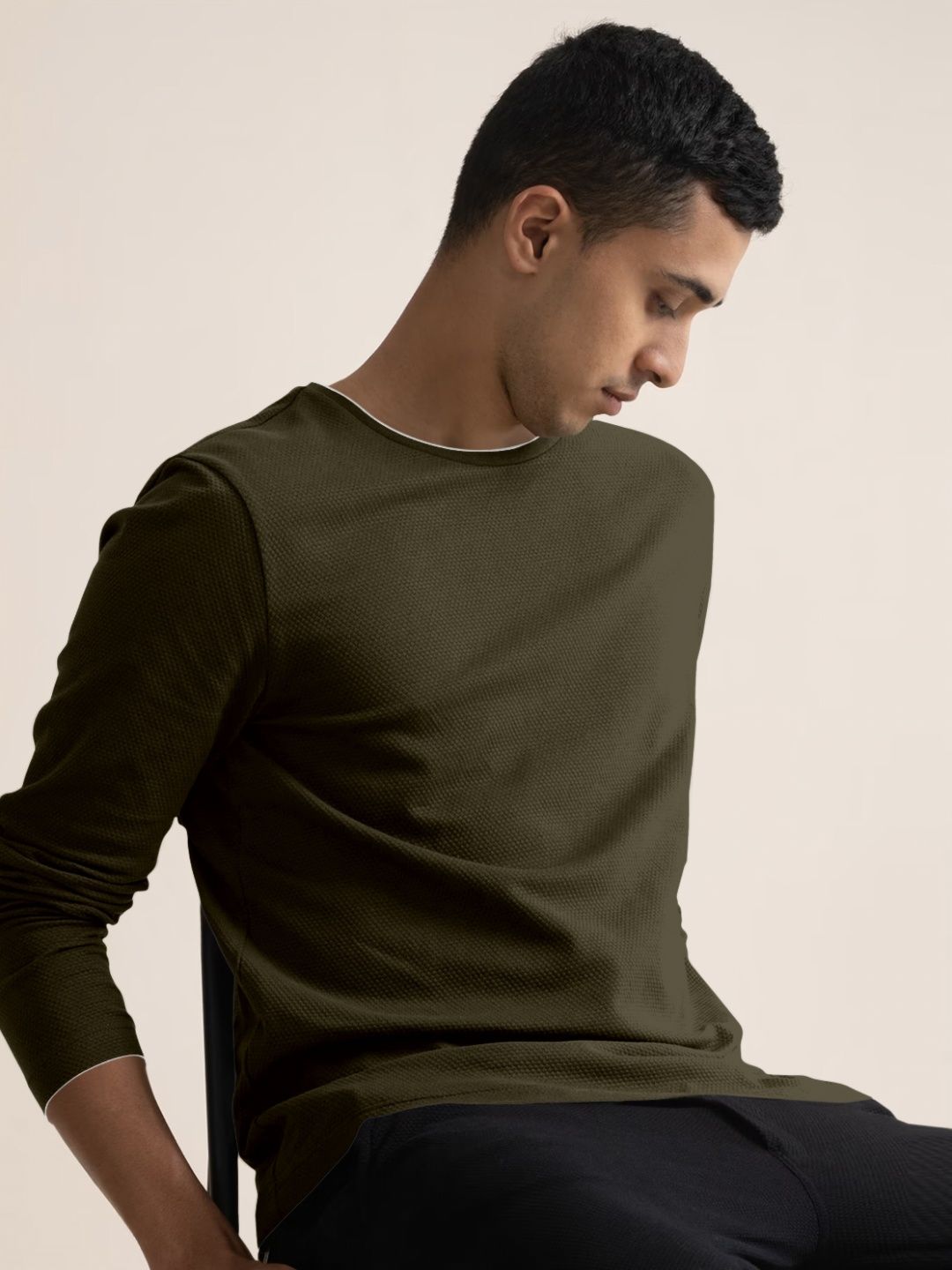 Metronaut Men Solid Round Neck T-shirt-picture-14