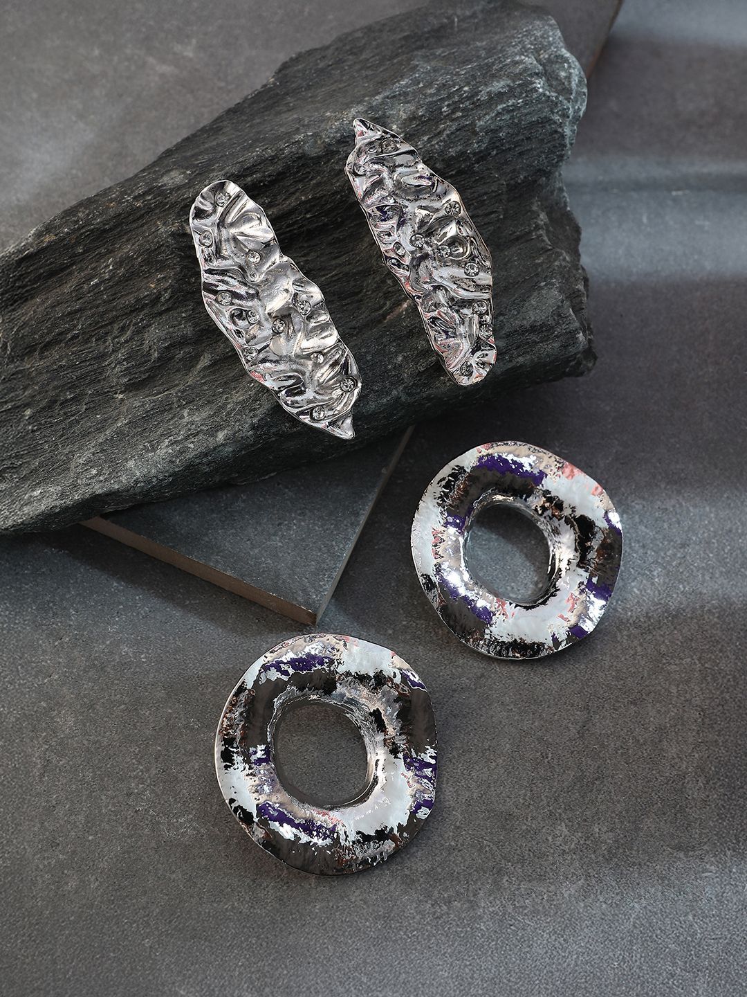 SOHI Set Of 2 Silver-Plated Soiree Contemporary Drop Earrings-image-32