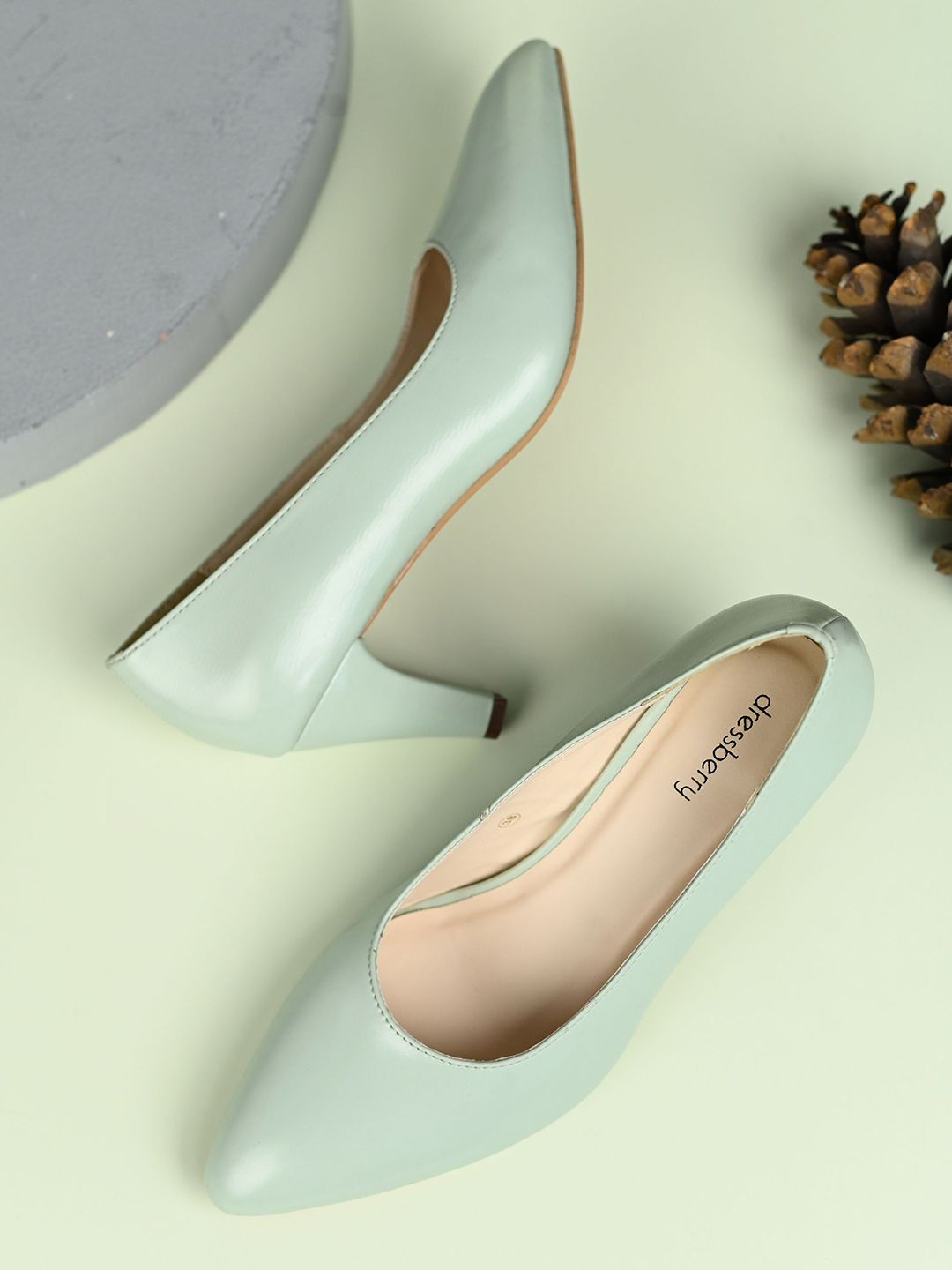 DressBerry Regular Party Kitten Pumps-image-37