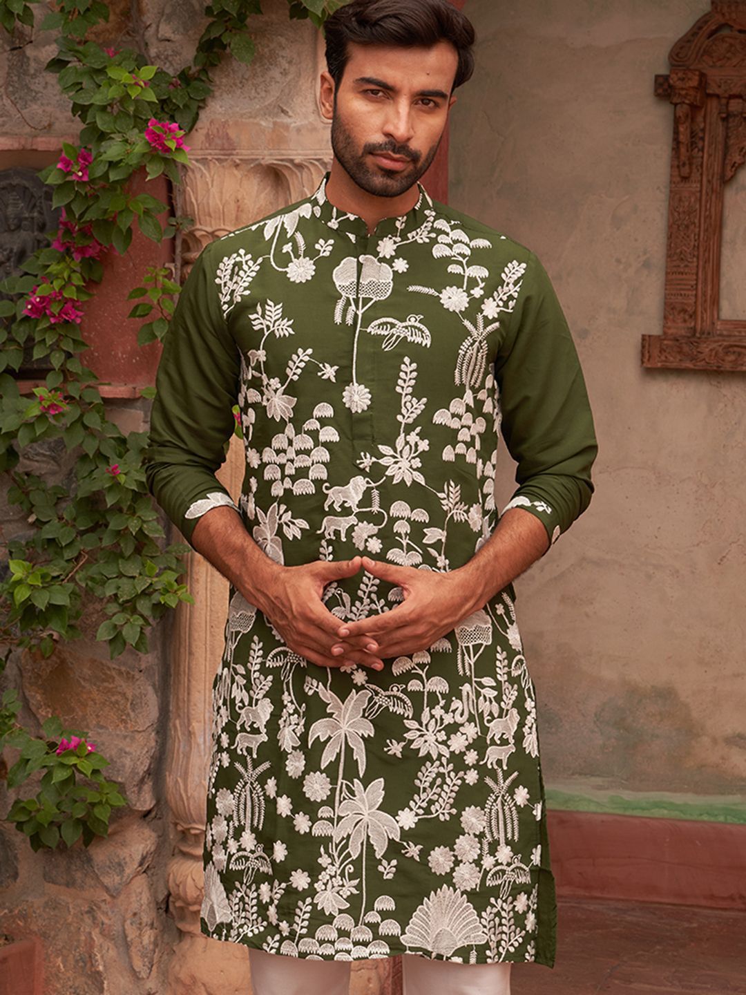Jompers Men Floral Embroidered Chikankari Floral Kurta-picture-54