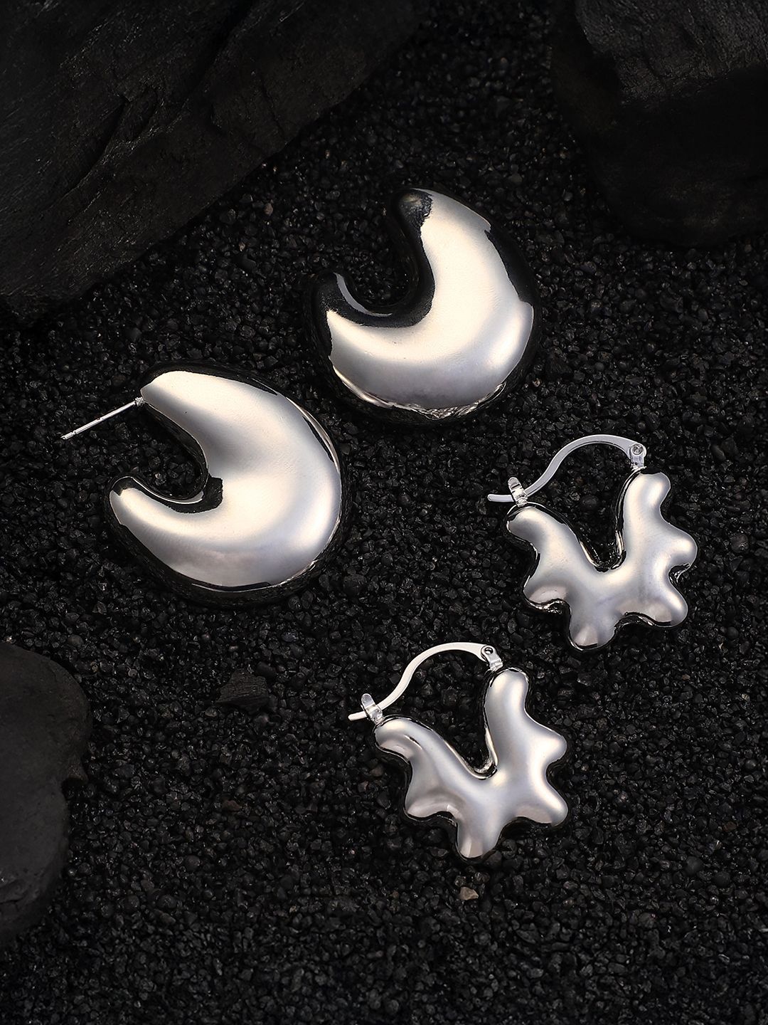 SOHI Set Of 2 Silver-Plated Chunky Contemporary Hoop Earrings-picture-24