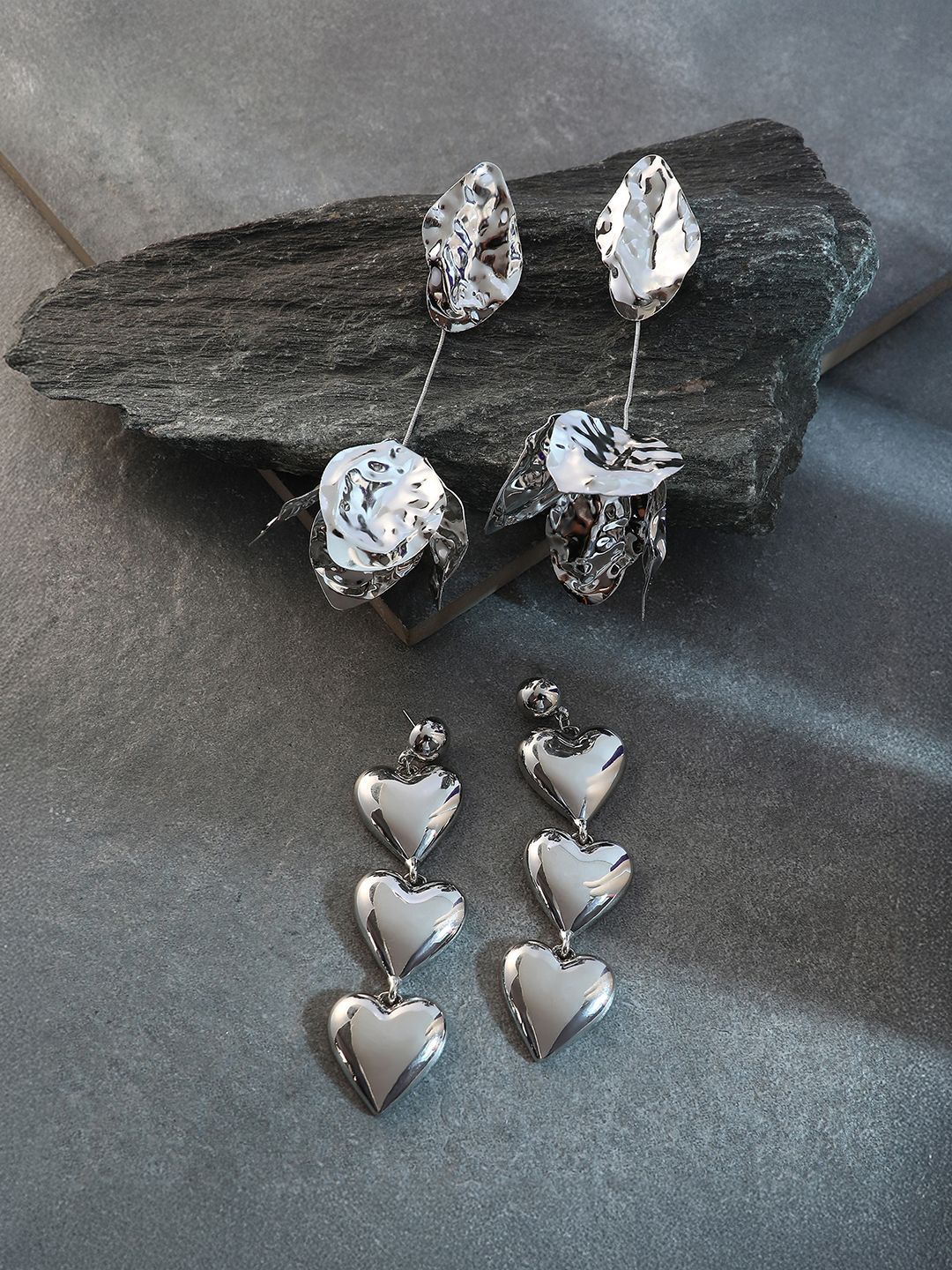 SOHI Set Of 2 Gold-Plated Soiree Heart Shaped Drop Earrings-image-33