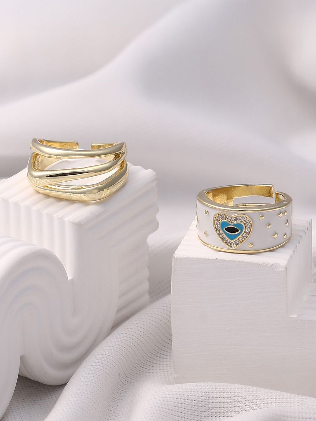 SOHI Set Of 2 California Gold-Plated Romantics Finger Rings-image-20