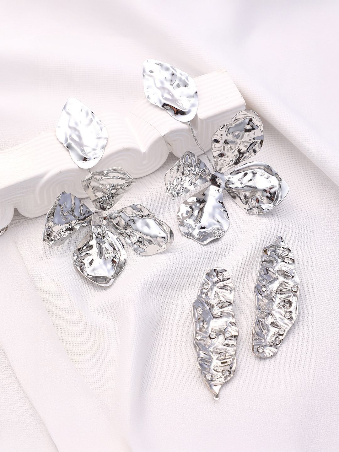 SOHI Set Of 2 Silver-Plated Soiree Floral Drop Earrings-image-28