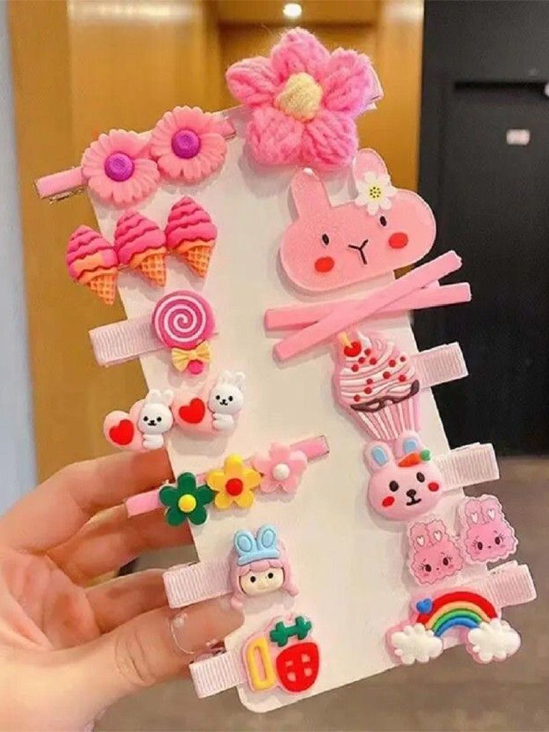 DIVASTRI Women Pack Of 14 Alligator Hair Clip-picture-21