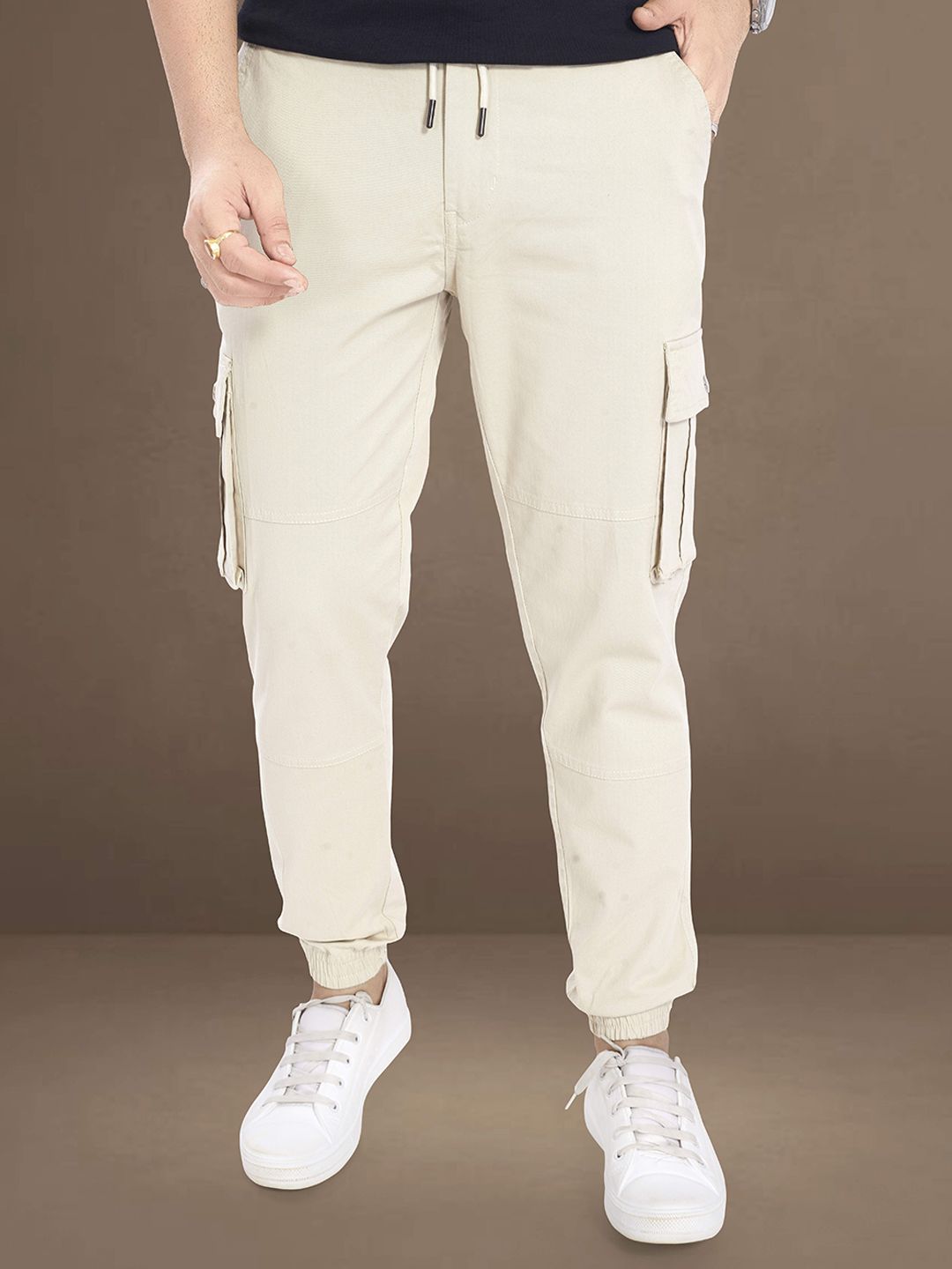 THE BEETEL HOUSE Men Carrot Easy Wash Cargos Trousers-picture-18