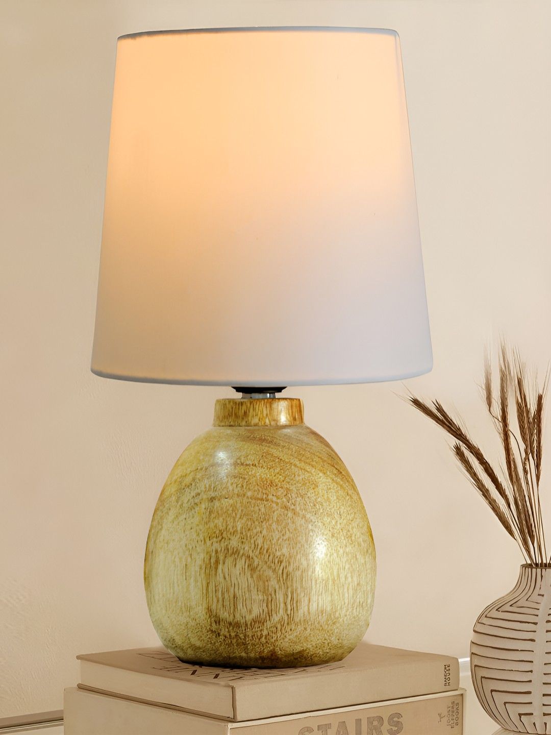 Decorcity White Wood Traditional Cylindrical Shaped Table Lamp-picture-43