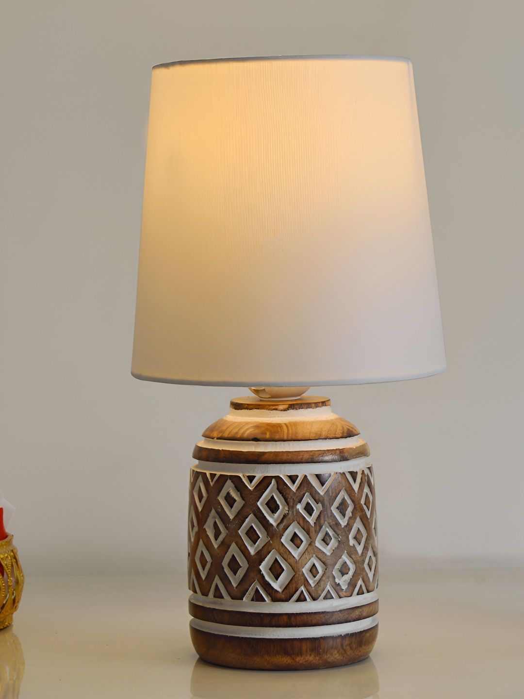 Decorcity White & Brown Textured Wooden Cylindrical Shaped Table Lamp-picture-50
