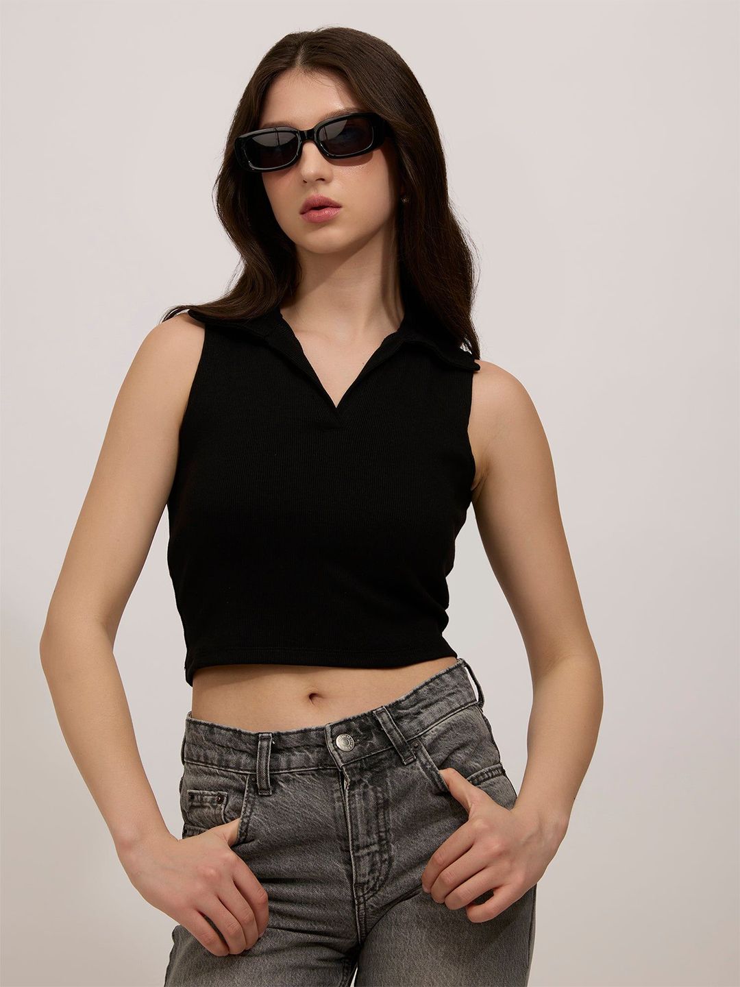 Outzidr Women 1Solid Regular Tank Crop Top-picture-29