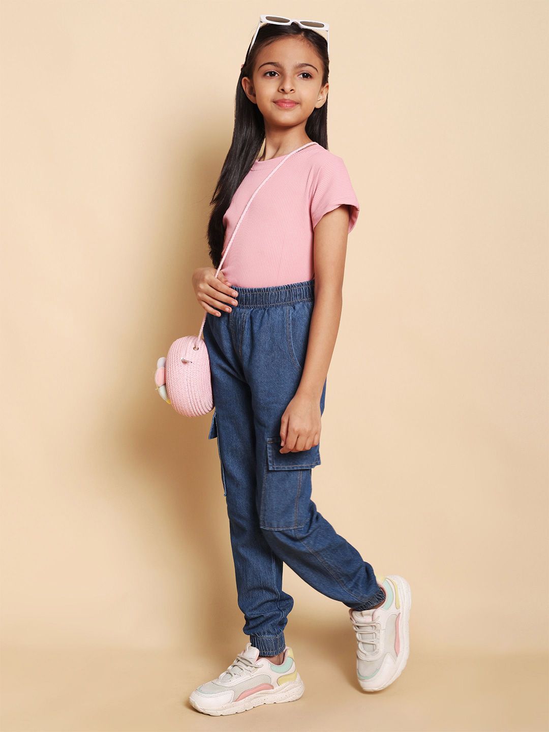 YK Girls Round Neck Pure Cotton T-Shirt With Jogger-picture-18