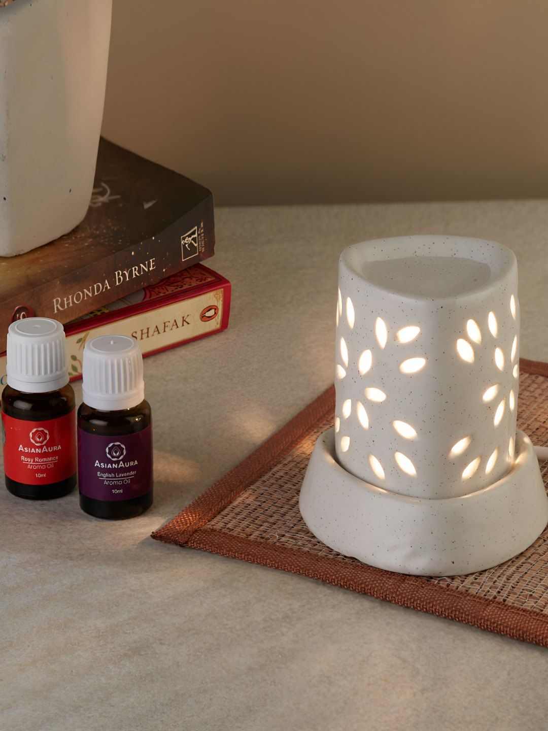 Asian Aura Ceramic Electric Aroma Diffuser with Aroma Oils- 10ml-picture-2