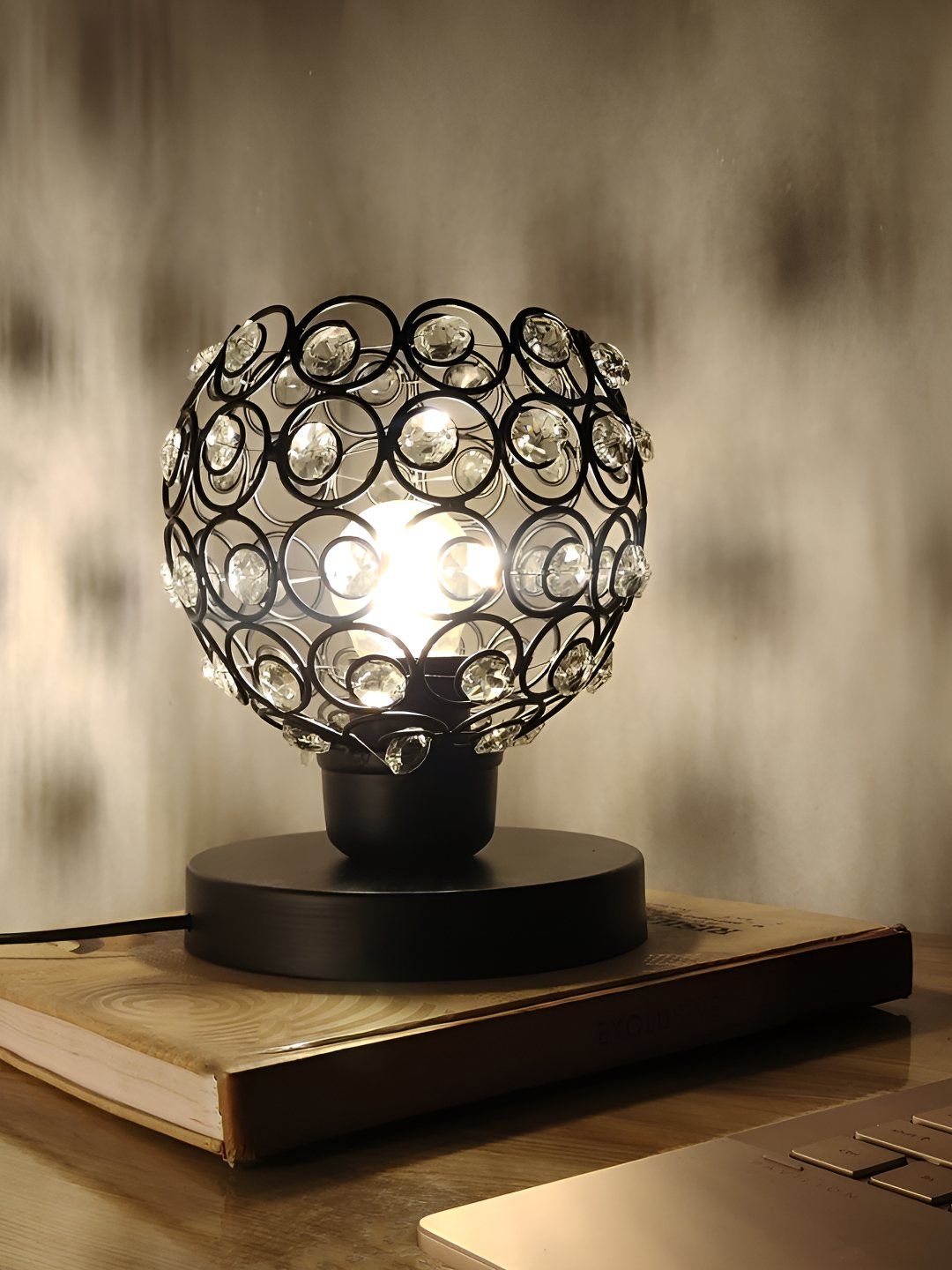 Decorcity Black Metal Traditional Bell Shaped Table Lamp-image-32