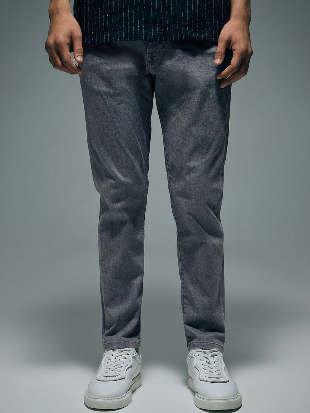 Flying Machine Men Solid Relaxed Fit Mid-Rise Light Fade Stretchable Jeans F-Lite-picture-37