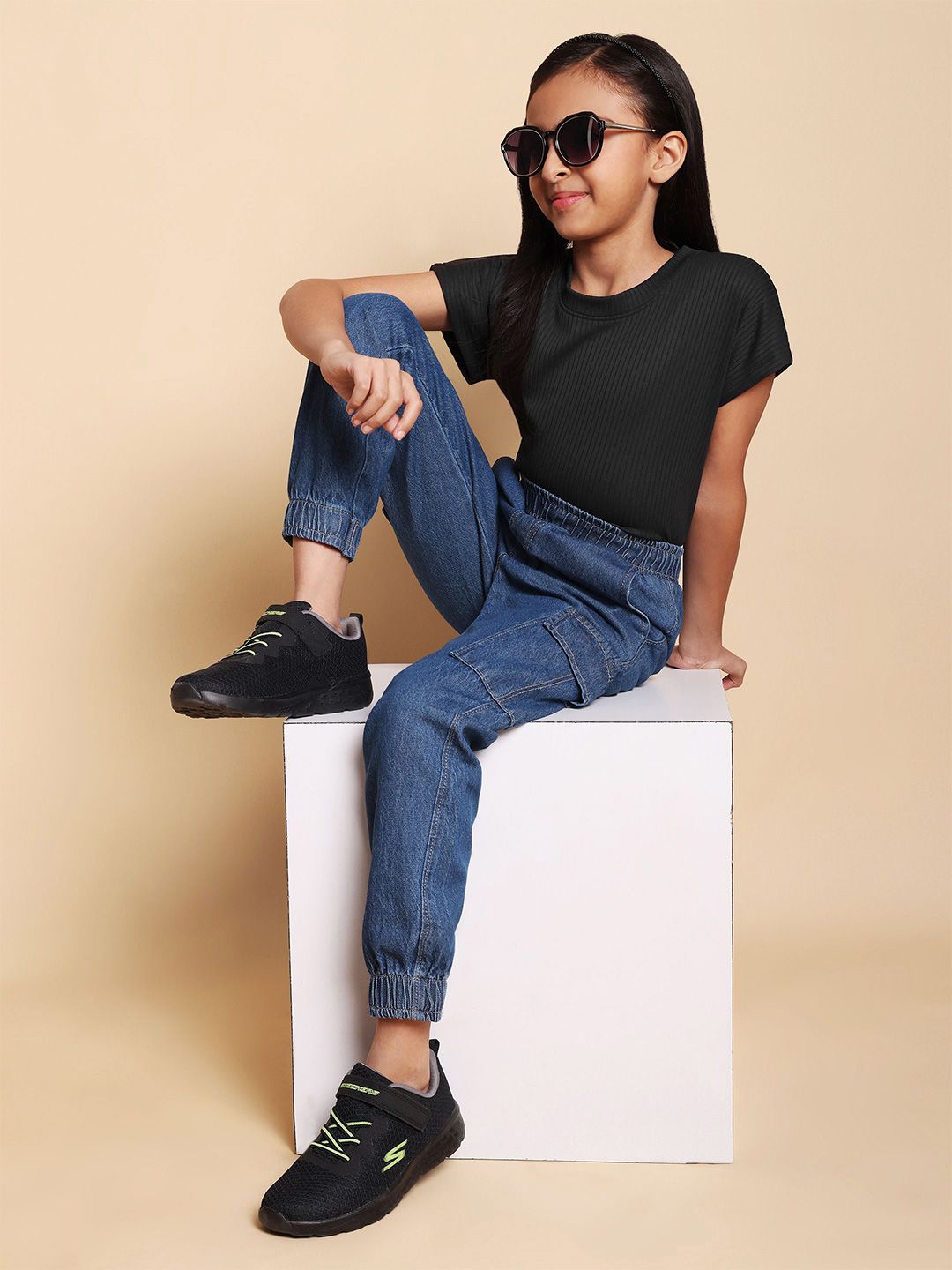 YK Girls Round Neck Pure Cotton T-Shirt With Jogger-picture-53