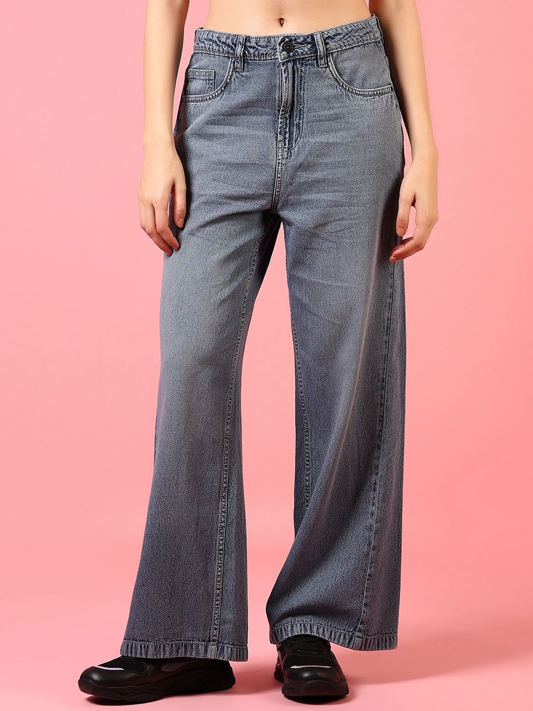 LIMEROAD Women Wide Leg Mid-Rise Light Fade Jeans