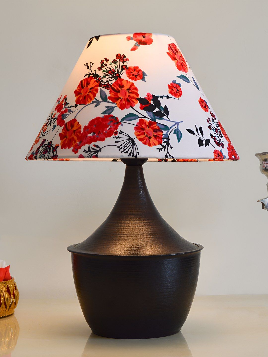 Decorcity Black Printed Metal Traditional Bell Shaped Table Lamp-picture-16