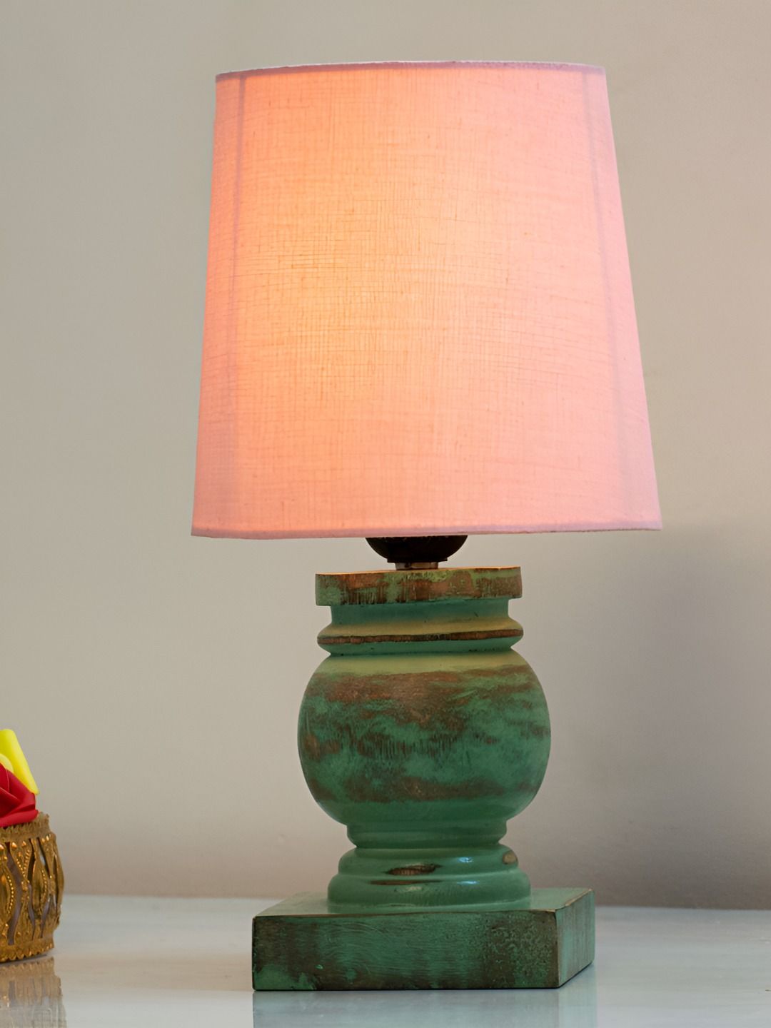 Decorcity Pink Wood Traditional Bell Shaped Table Lamp-image-13