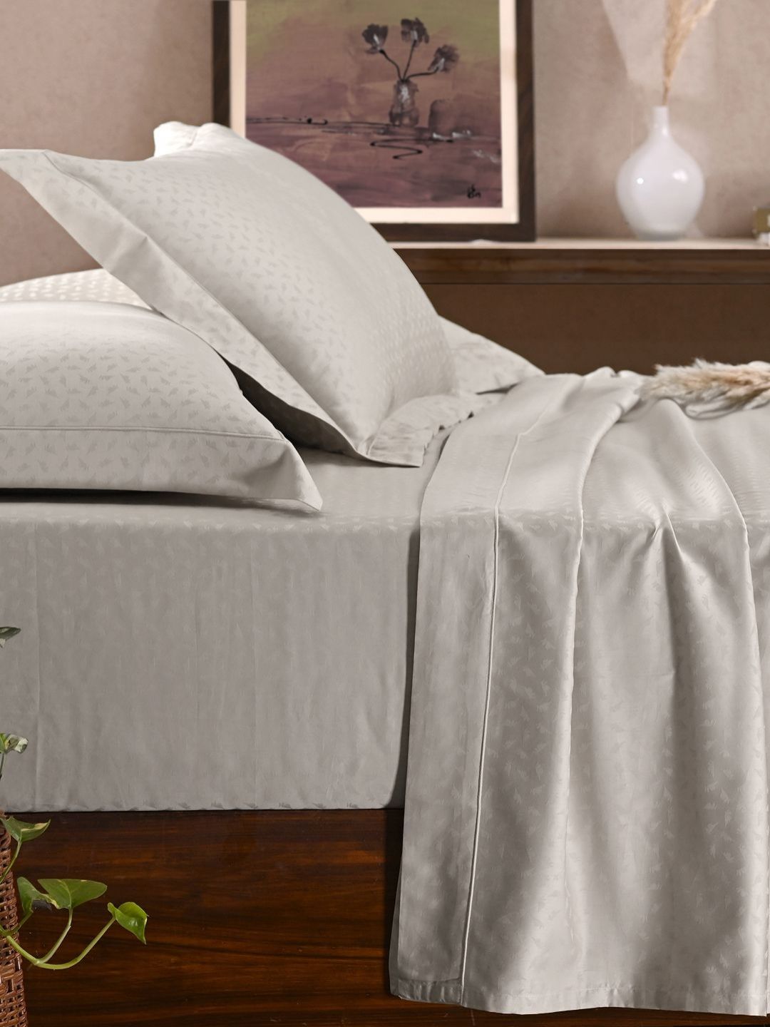 MASPAR 100% Cotton Self Print King Size Bedsheet with 2 Pillow Case & Gift Box - 275x275CM-image-11