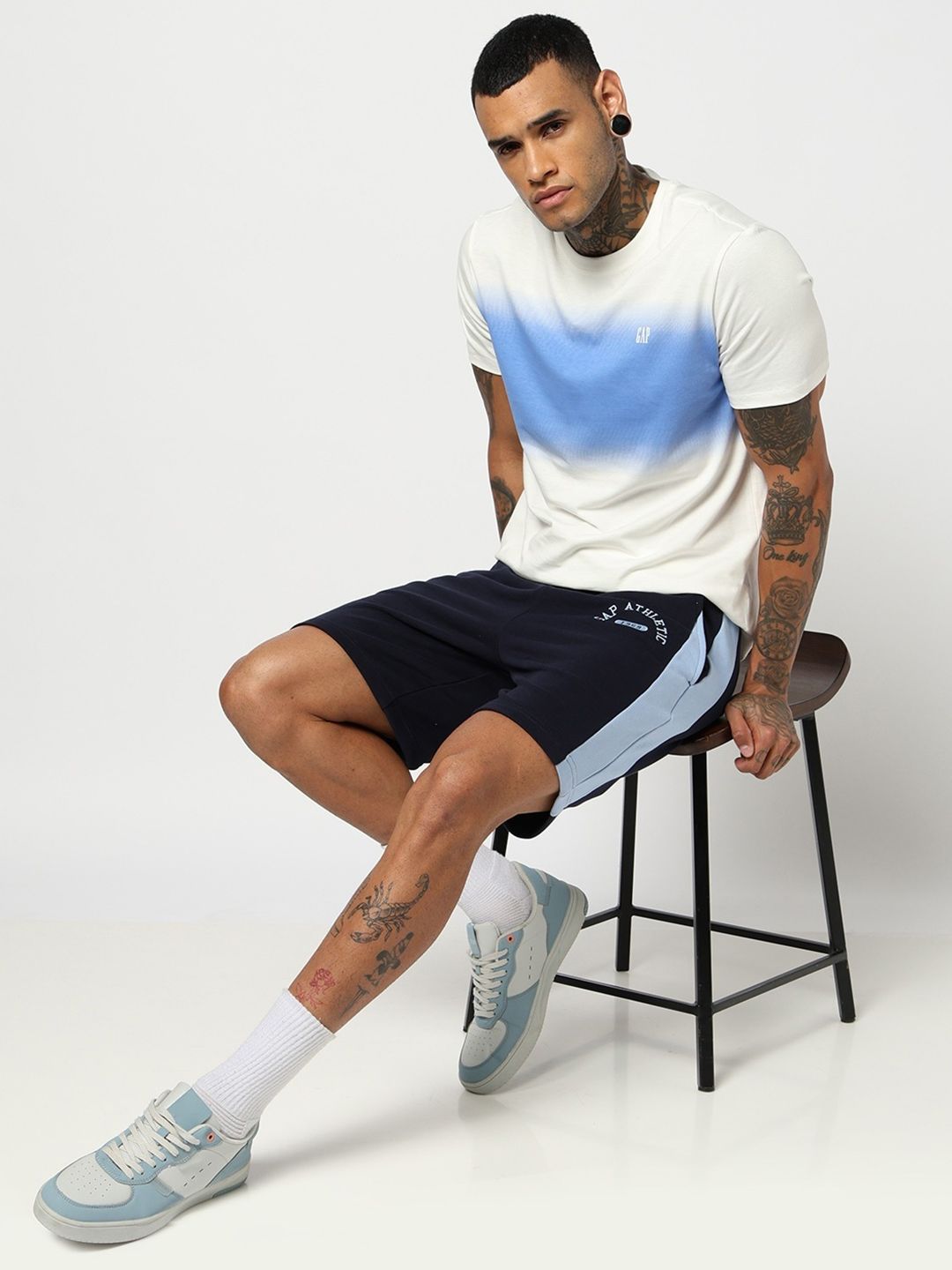 GAP Men Typography Embroidered Shorts-picture-40