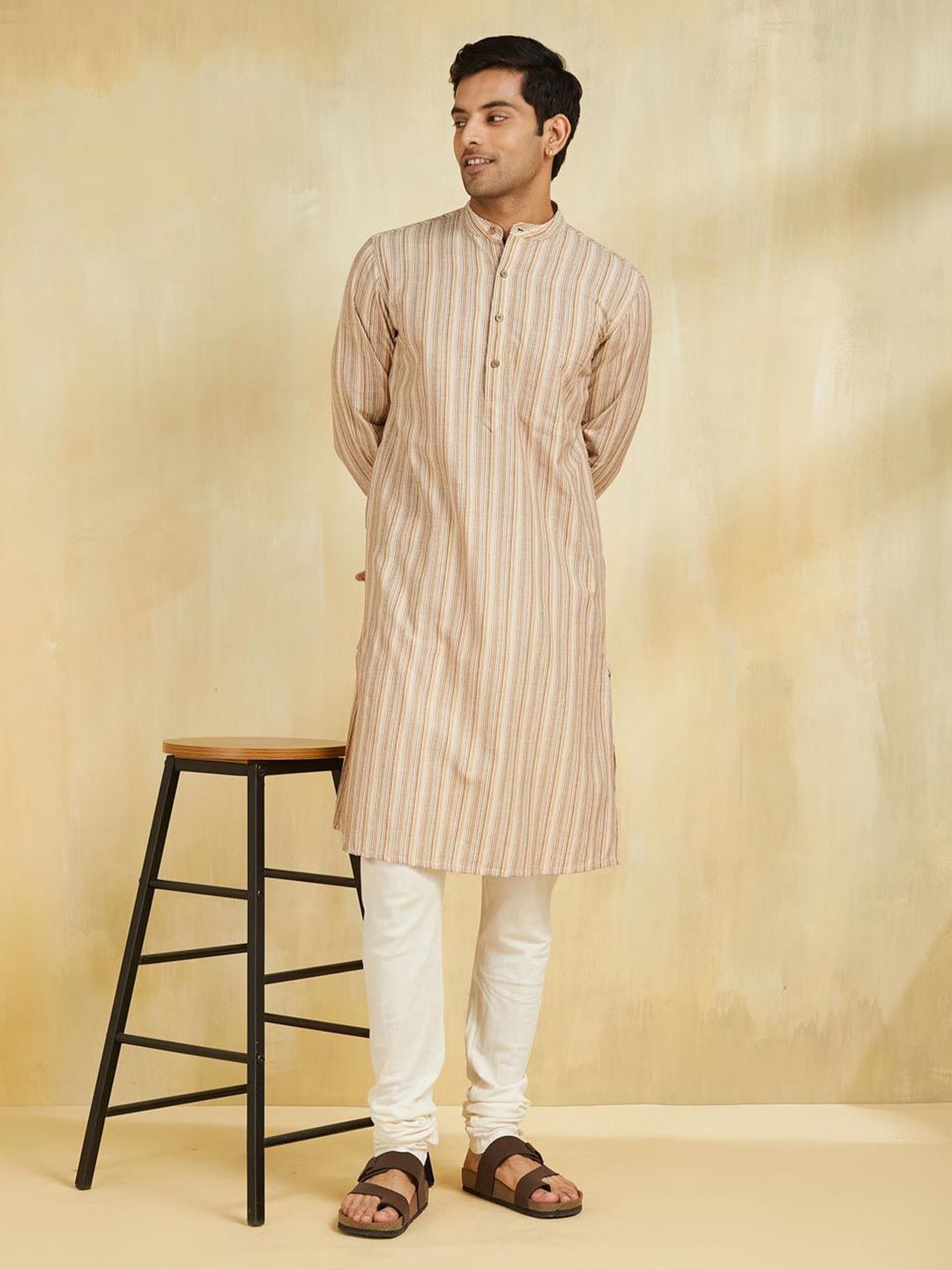 Fabindia Men Striped Thread Work Kurta-picture-19