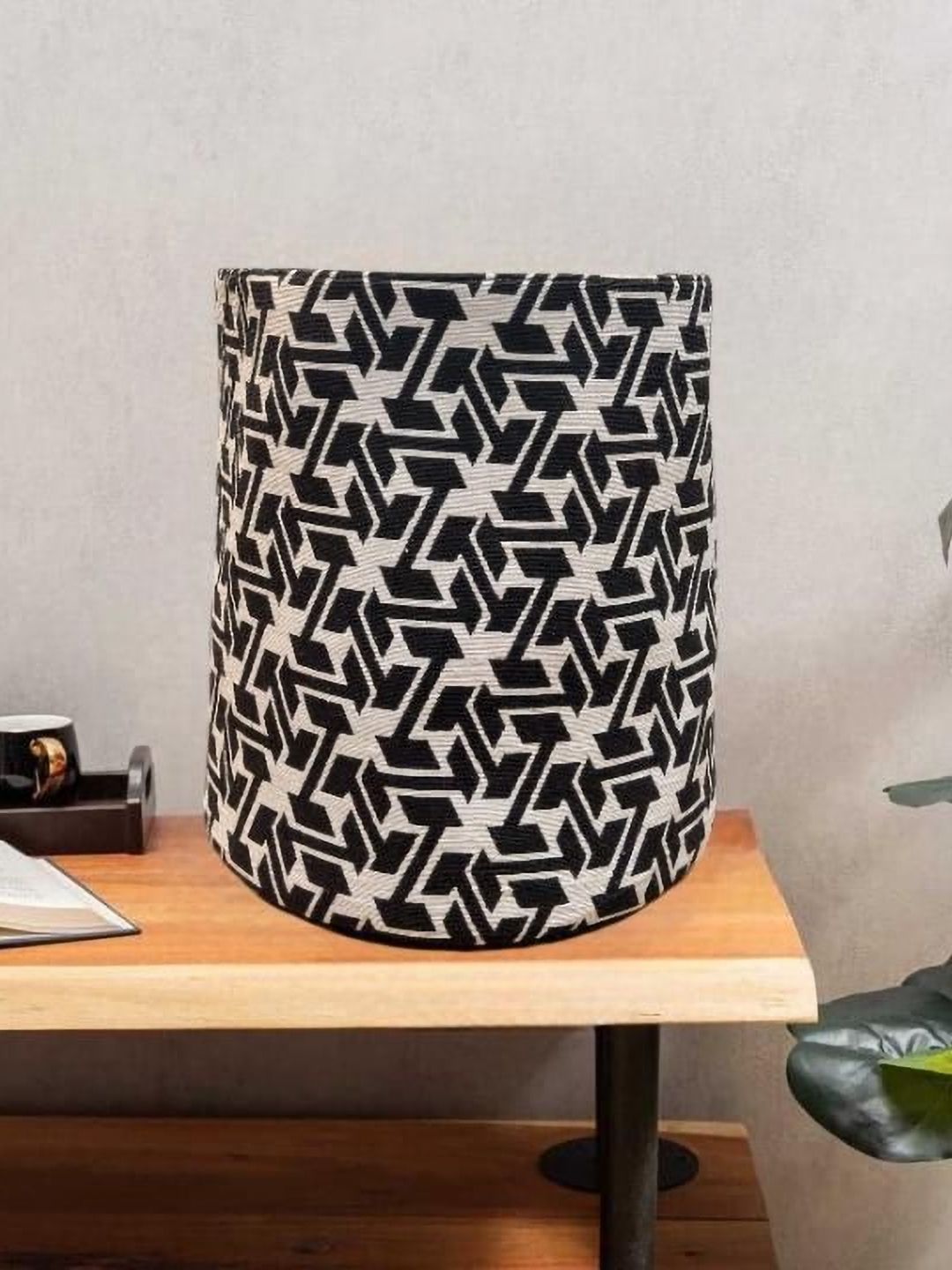 Dolce Casa Black & White Printed Woven Laundry Basket-image-40