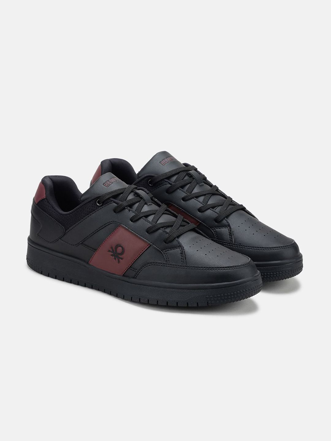 United Colors of Benetton Men Textured Sneakers-picture-17