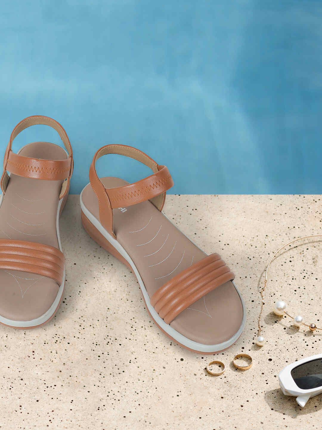 Mochi Women Striped Platform Peep Toes-picture-27