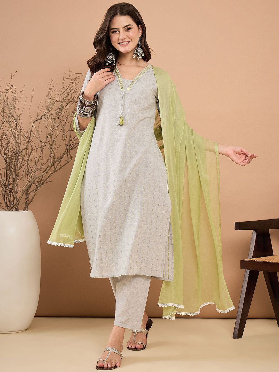 Sangria Women Floral Printed Pure Cotton V-Neck Straight Kurta & Trouser With Dupatta